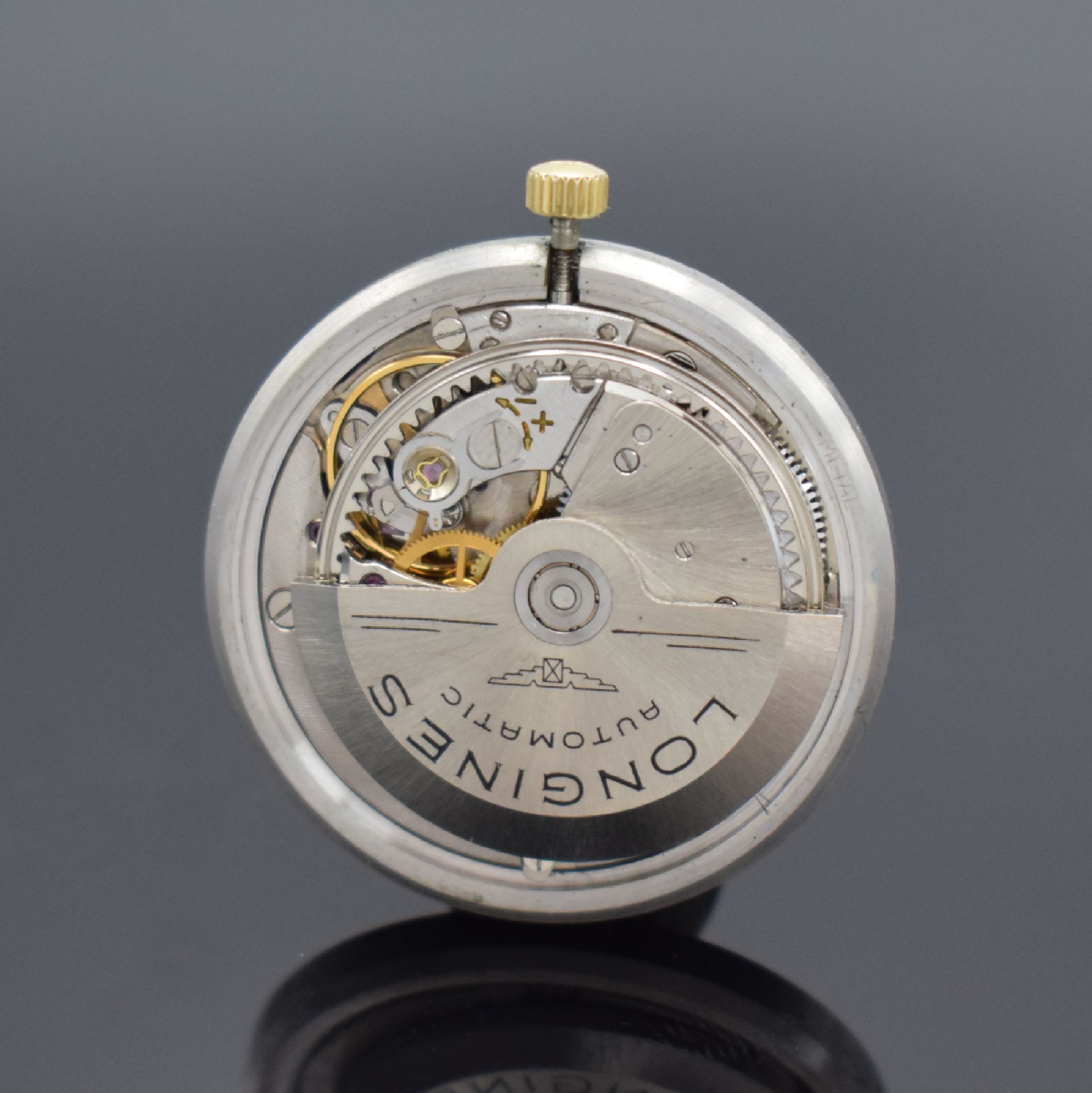 Detail d: LONGINES Herrenarmbanduhr in GG 750/000 Referenz 7497 mit Kaliber 355, Schweiz um 1966, Automatik, 2-teil. Geh. dell., Boden aufgedr., silb. ...