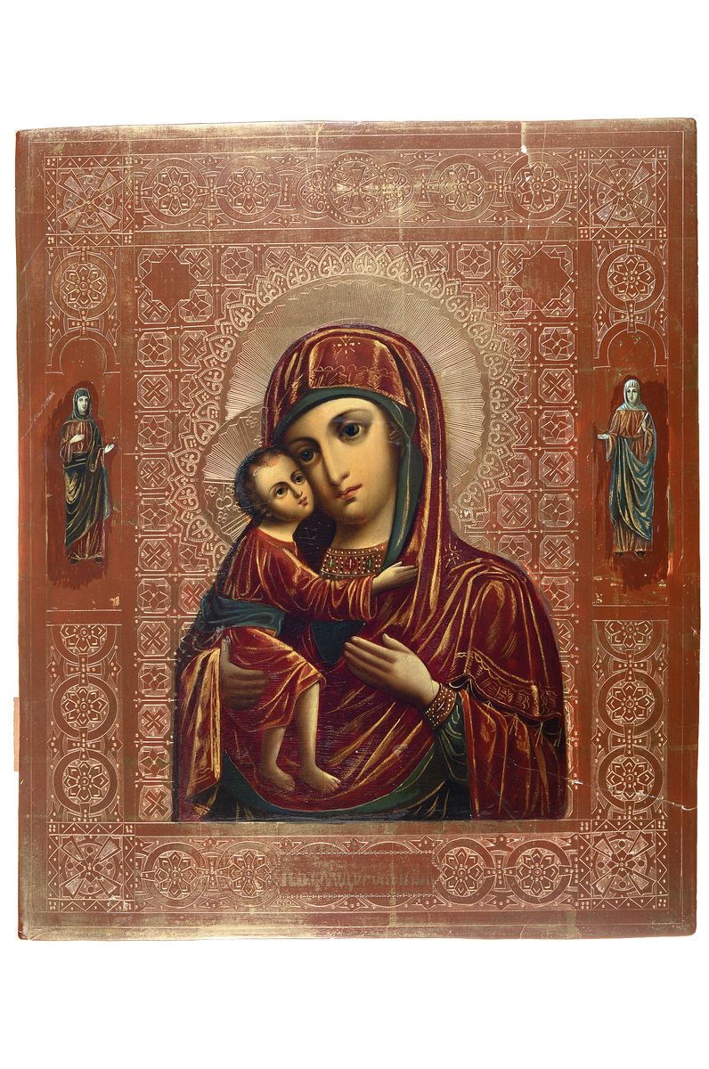 Ikone, Russland, um 1880-90, Gottesmutter Feodorowska, Tempera auf Holz, dunkelrot-goldgrundig, zwei Randheilige, ca. 40x33.5cm