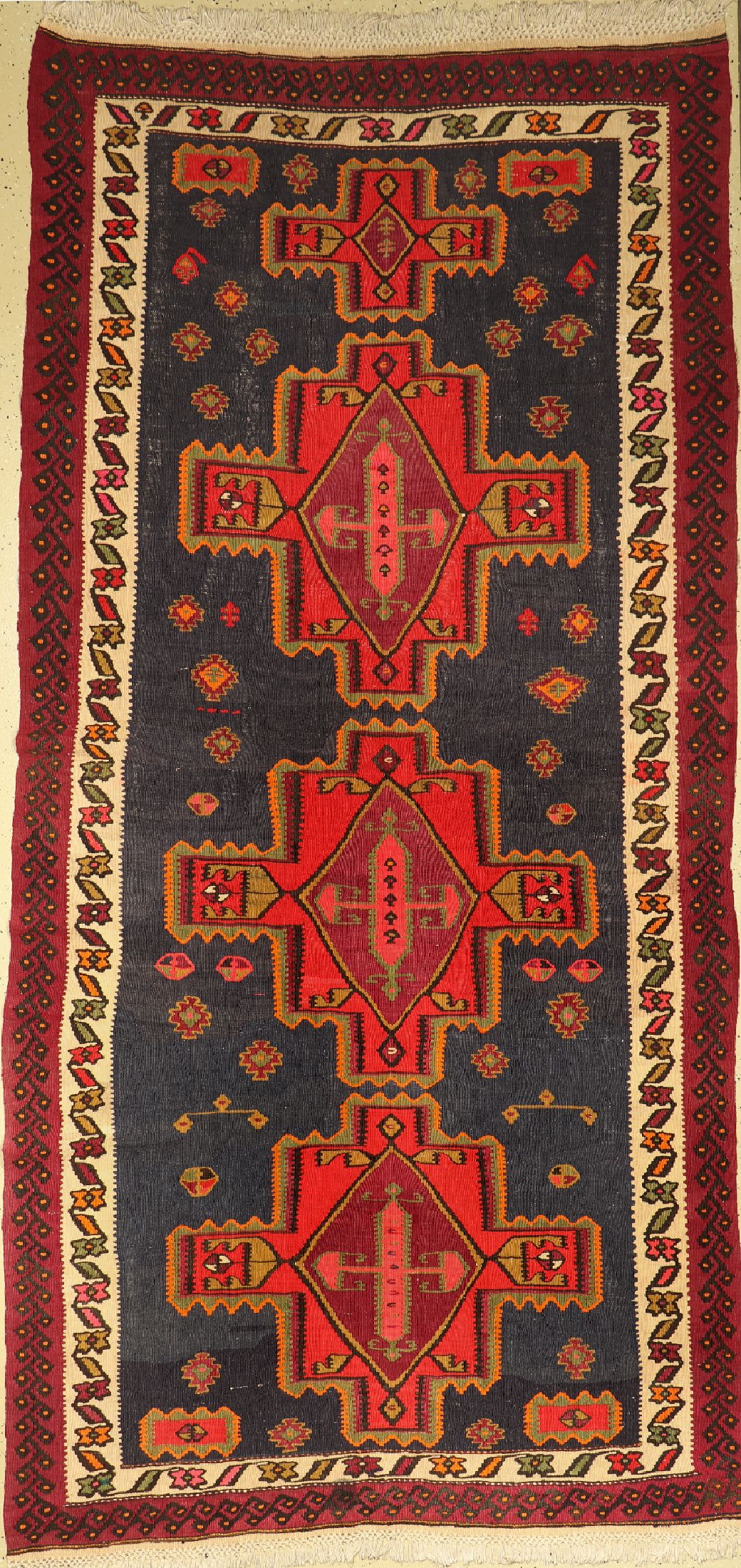 Westpersischer Dorfkelim, Persien, um 1930,Wolle auf Baumwolle, ca. 330 x 167 cm, EHZ: 2