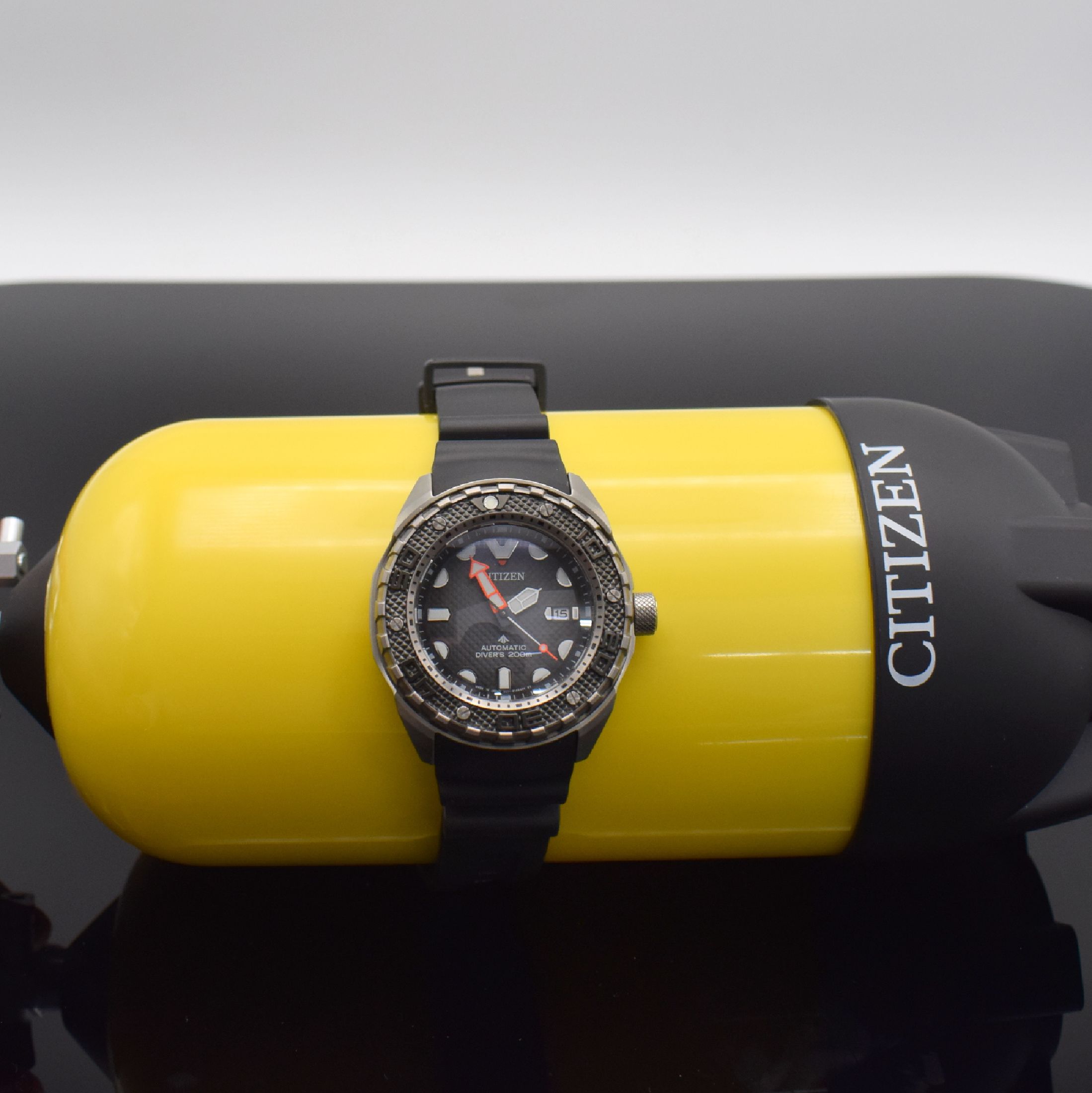 Detail g: CITIZEN Diver`s 200m Promaster Herrenarmbanduhr in Titan Ref. 9051-S122961, Japan, verk. lt. beil. orig. Pap. 06/2022, Automatik, massives verschr. ...