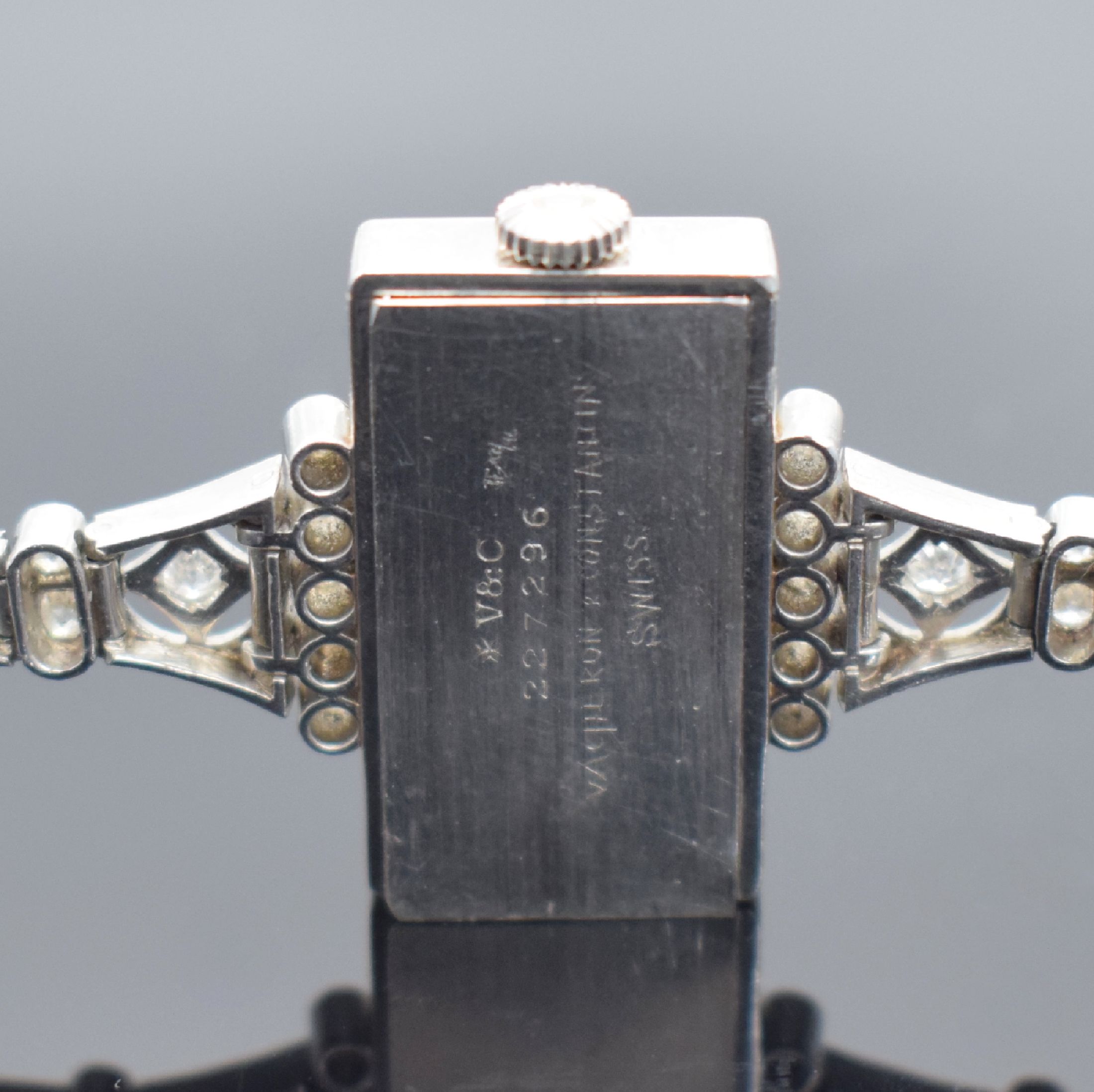 Detail h: VACHERON & CONSTANTIN / VERGER FRERES sehr seltene, diamantbesetzte Art-Deco Damenschmuckbanduhr in Platin, Schweiz um 1916, quer-rechteck.-Geh., ca. ...