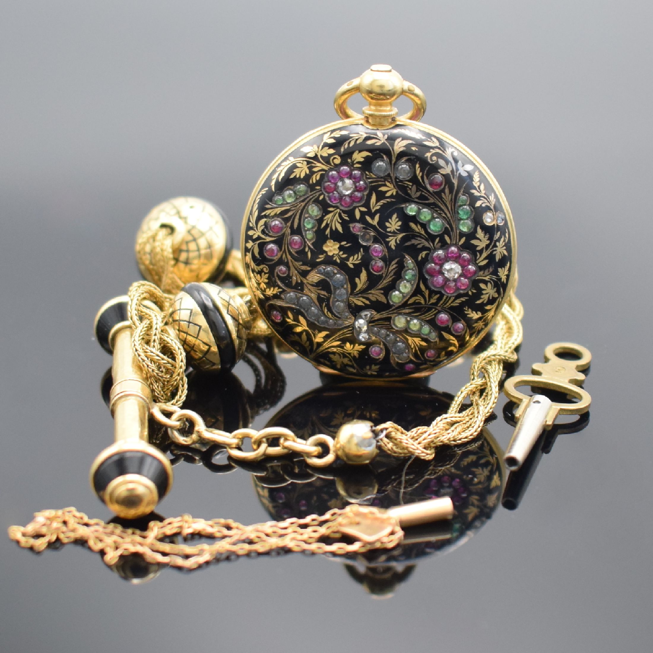 MALIGNON A GENEVE No. 2129 feine, emaillierte und mit Edelsteinen besetzte Zylindertaschenuhr an schwerer GG 750/000 Kette, Schweiz um 1850, beide ...