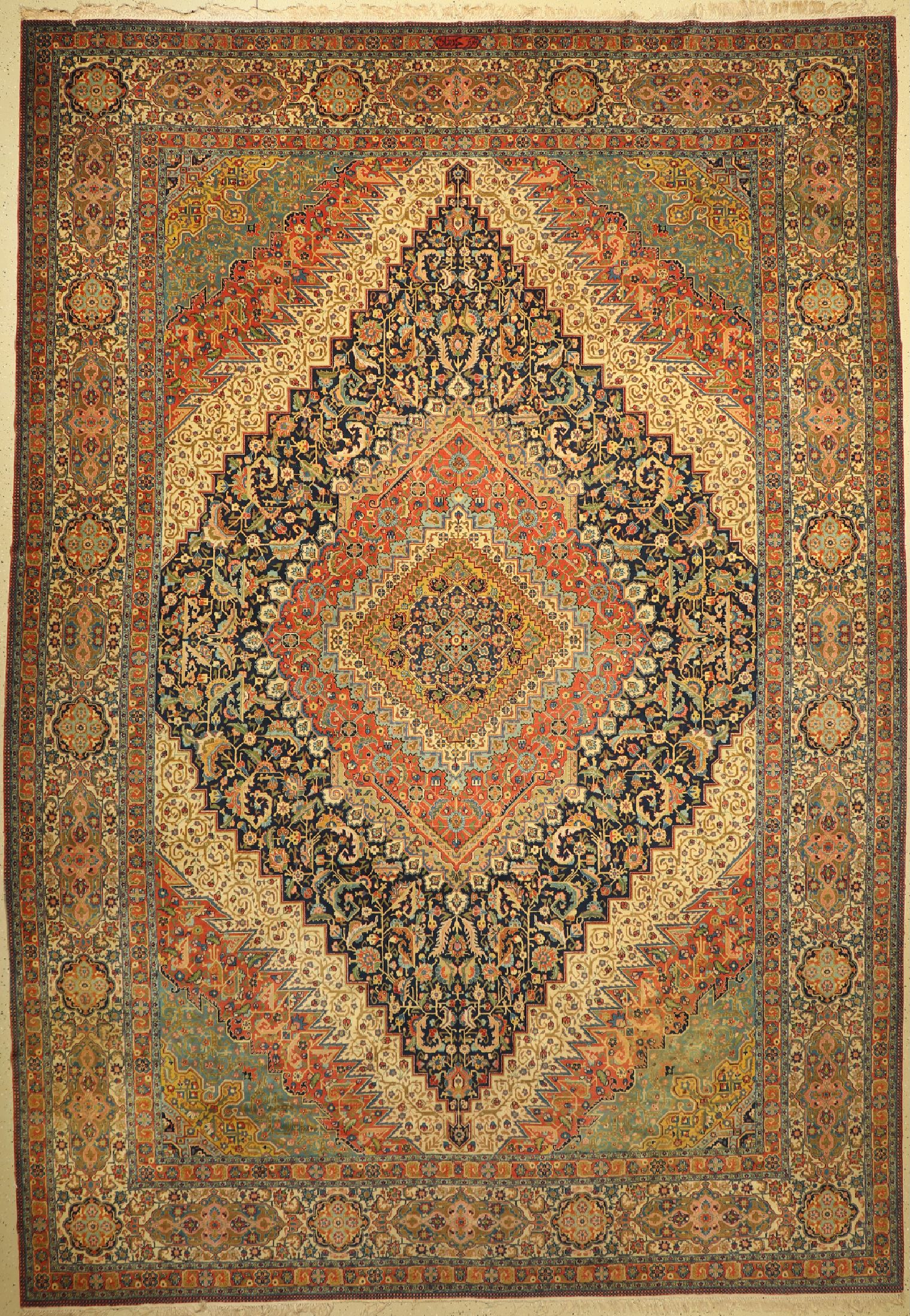 Feiner Heydarzadeh Täbriz, antik, signiert, Persien, um 1910/1920, Wolle auf Baumwolle, ca. 480 x 333 cm, EHZ:(Guter Zustand)