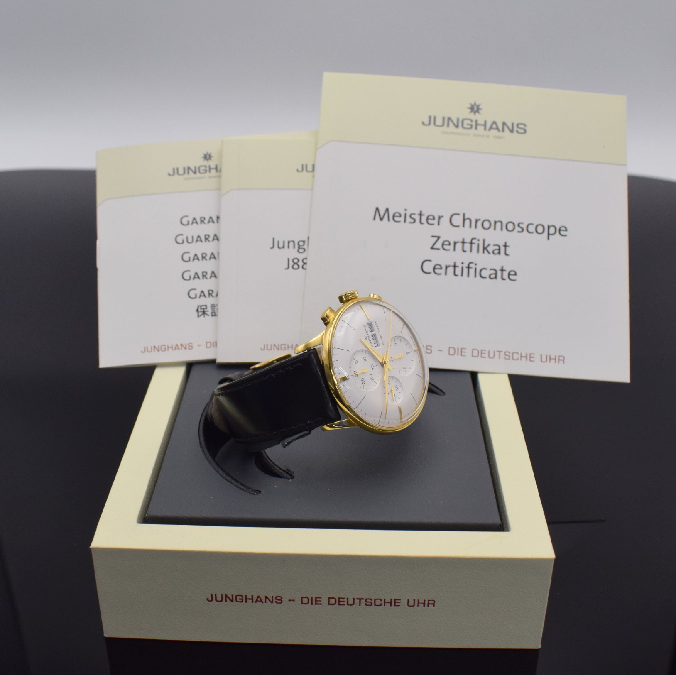 Detail f: JUNGHANS Chronoscope auf 1500 Stück limitierter Armbandchronograph Referenz 027/7122.00, Automatik, verg. Edelstahlgeh. beids. vergl., Boden 5-fach ...