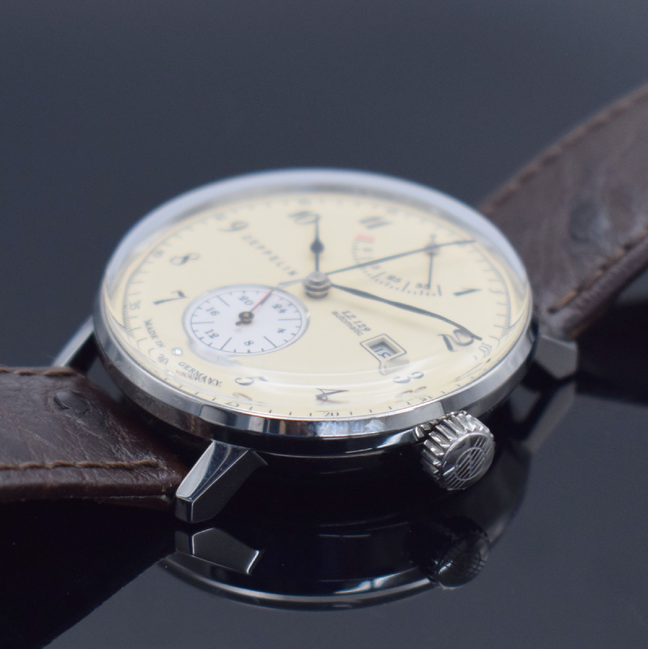 Detail b: ZEPPELIN Herrenarmbanduhr Model Hindenburg Referenz 7060, Automatik, Deutschland lt. beil. Garantiekarte verk. 09/2013, Edelstahlgeh. beids. vergl., ...