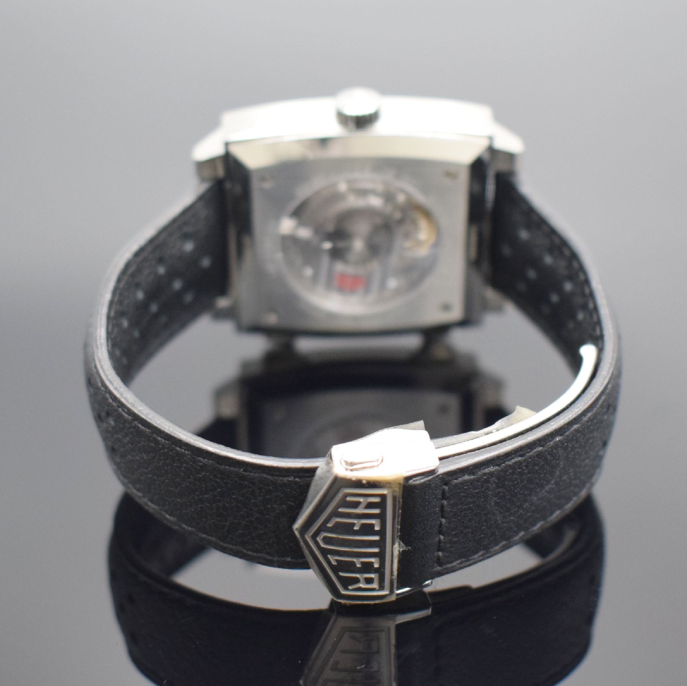Detail b: HEUER Monaco Armbandchronograph Referenz CAW211P, Schweiz um 2017, Automatik, quadratisches, beids. vergl. Geh., Boden 4- fach verschr., orig. ...