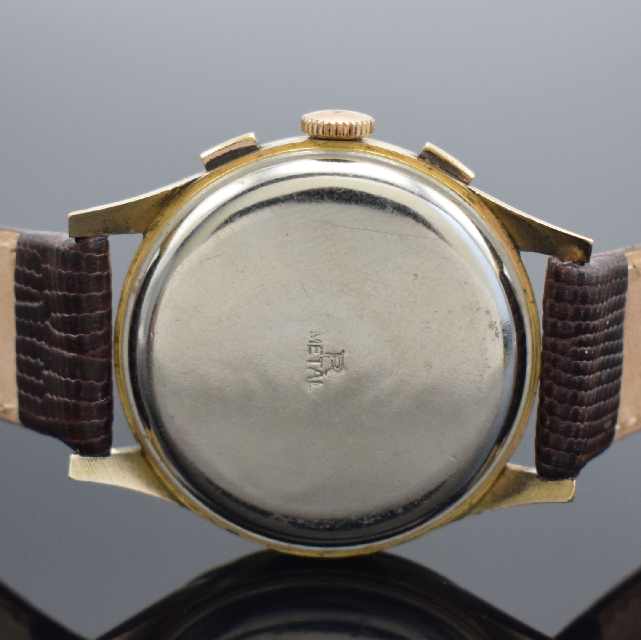 Detail d: ALMADIA / Chronographe Suisse Armbandchronograph in RG 750/000, Schweiz um 1960, Handaufzug, Boden aufgedr., Geh. dell., Metall-Innengeh., silb. ...