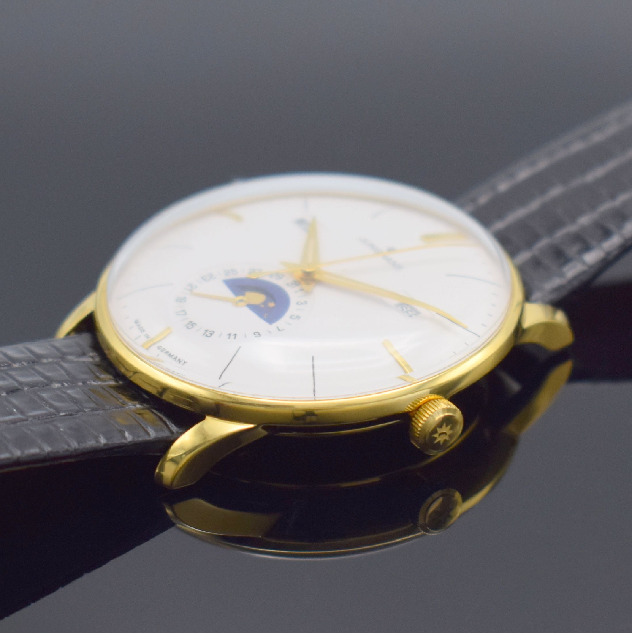 Detail c: JUNGHANS Meister Kalender Herrenarmbanduhr Referenz 027/7202.00, Automatik, verg. Edelstahlgeh. beids. verglast, Boden 5-fach verschr., vers. ...