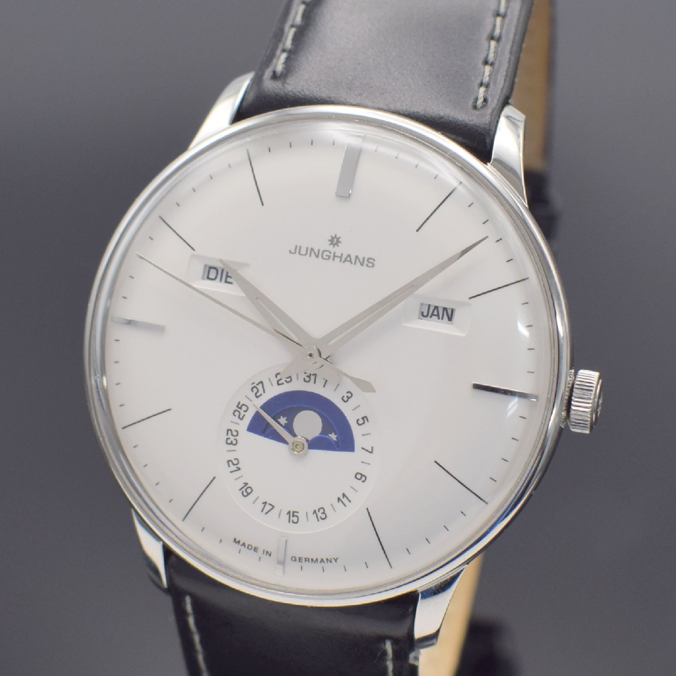 Detail a: JUNGHANS Meister Kalender Herrenarmbanduhr Referenz 027/4200, Automatik, beids. vergl. Edelstahlgeh. inkl. orig. Lederband m. orig. Dornschl., Boden ...