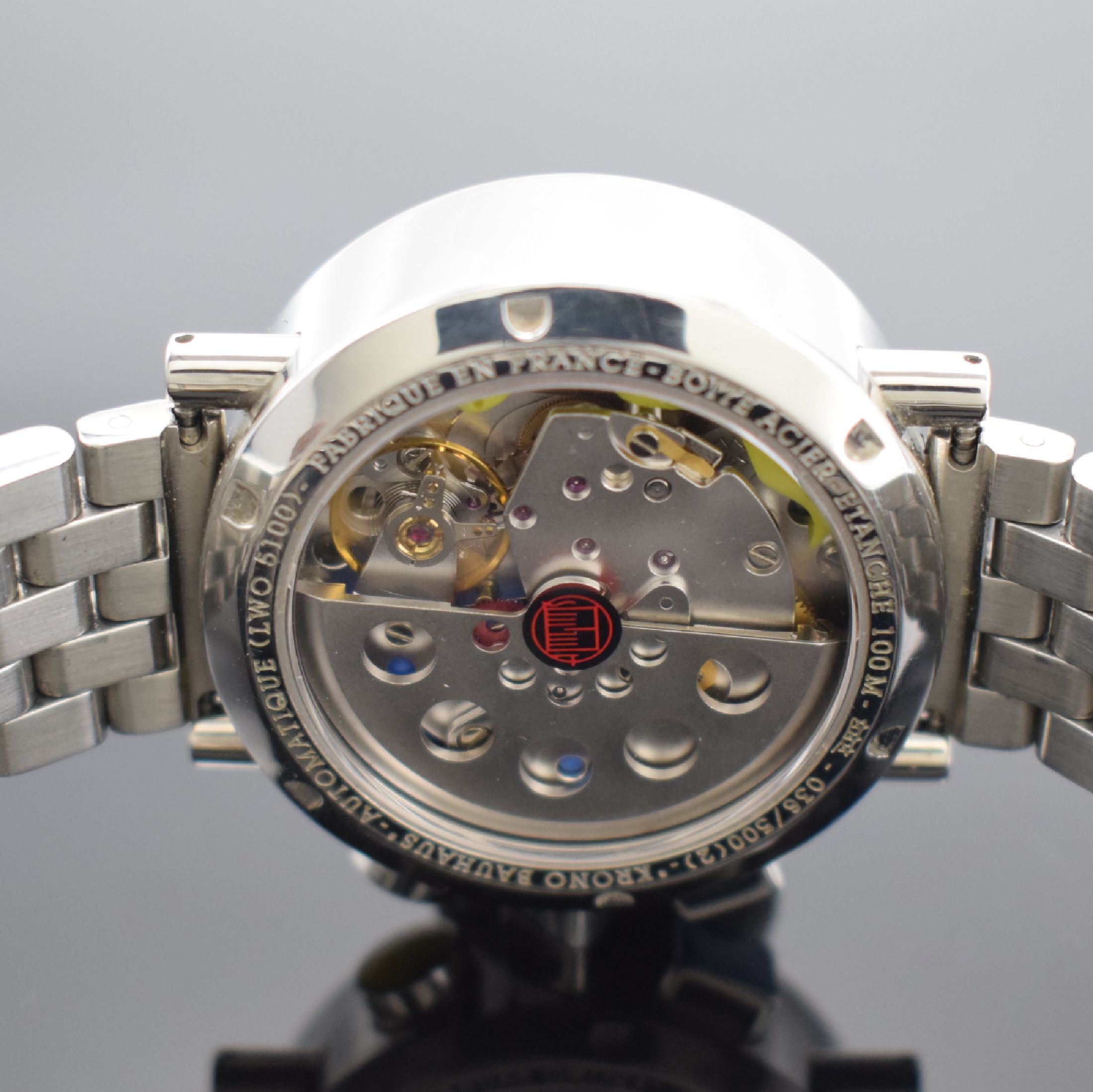 Detail e: ALAIN SILBERSTEIN Krono Bauhaus auf 500 Stück limitierter Armbandchronograph, verschr. Edelstahlgeh. inkl. orig. Gliederband, zus. orig. Lederband ...