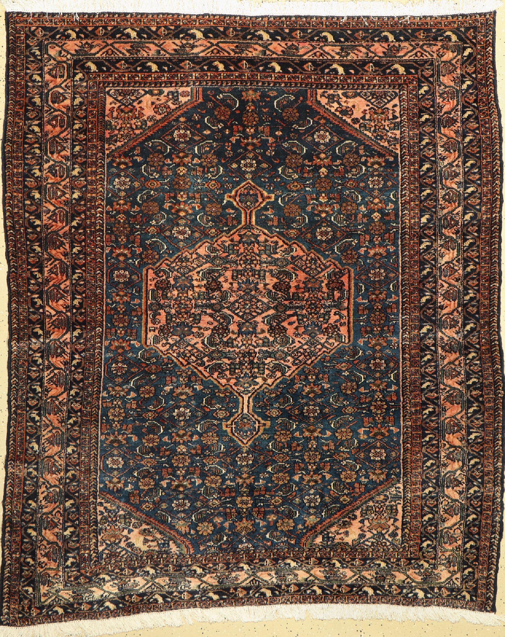 Hamadan alt, Persien, um 1930, Wolle auf Baumwolle, ca. 190 x 163 cm, EHZ: 2