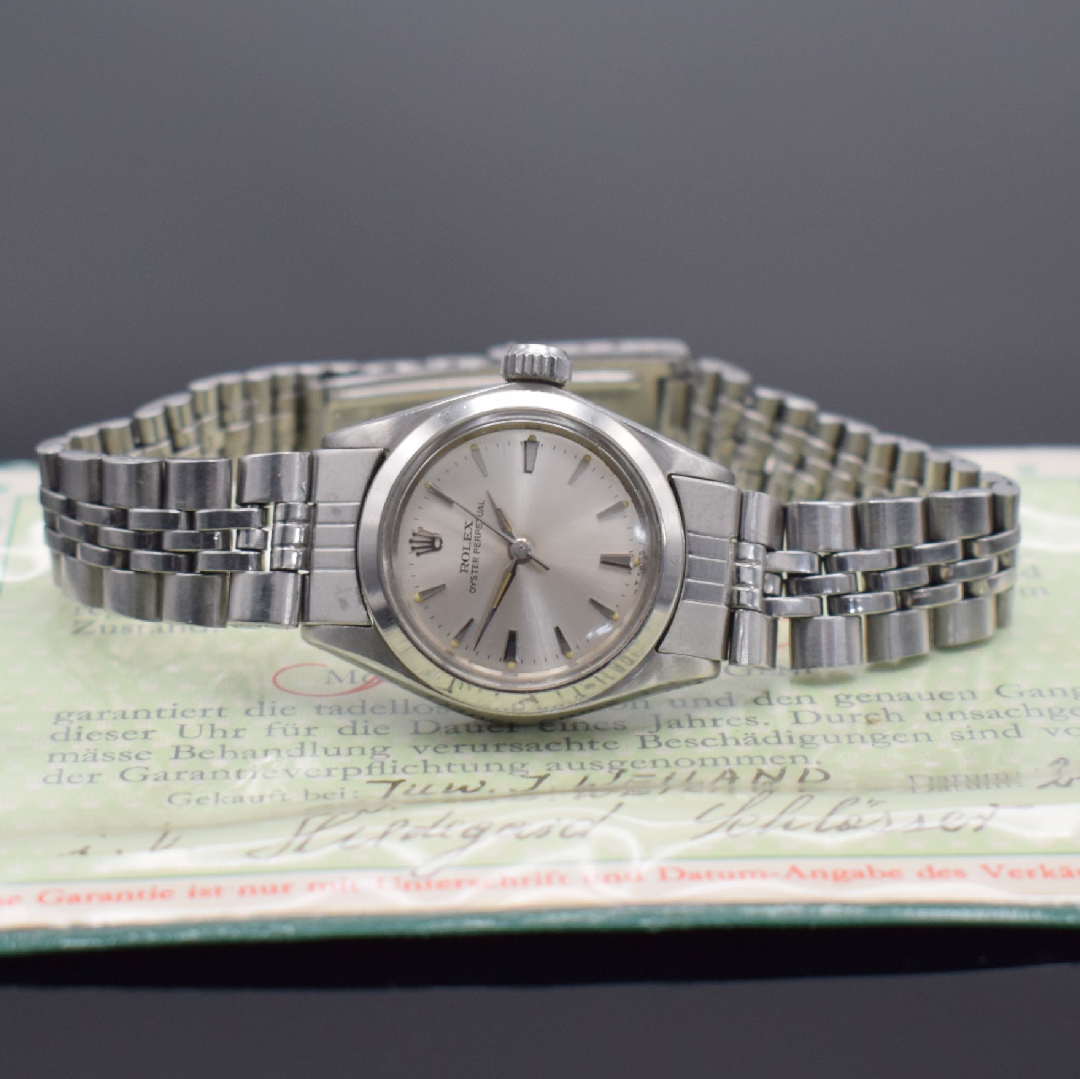 Detail e: ROLEX Oyster Perpetual Damenarmbanduhr in Stahl, Schweiz um 1967, Automatik, verschr. Oystergeh. Ref. 6618/6623, glatte Lünette, orig. verschr. ...
