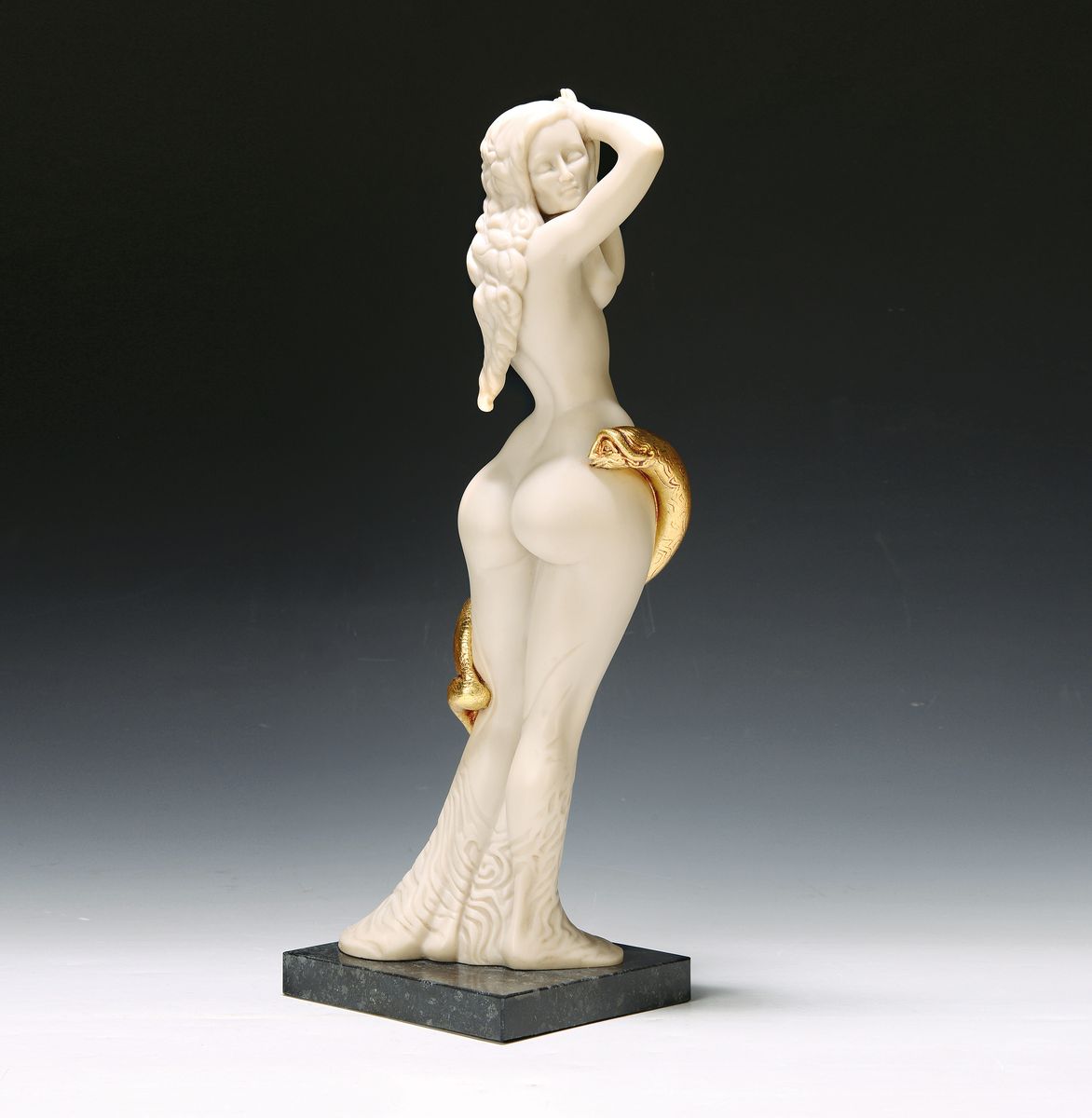 Ernst Fuchs, 1930-2015, Frau Lot, Polymerer Kunstguss auf Granitsockel, teilvergoldet, sign., num. 225/500, H. ca. 44 cm