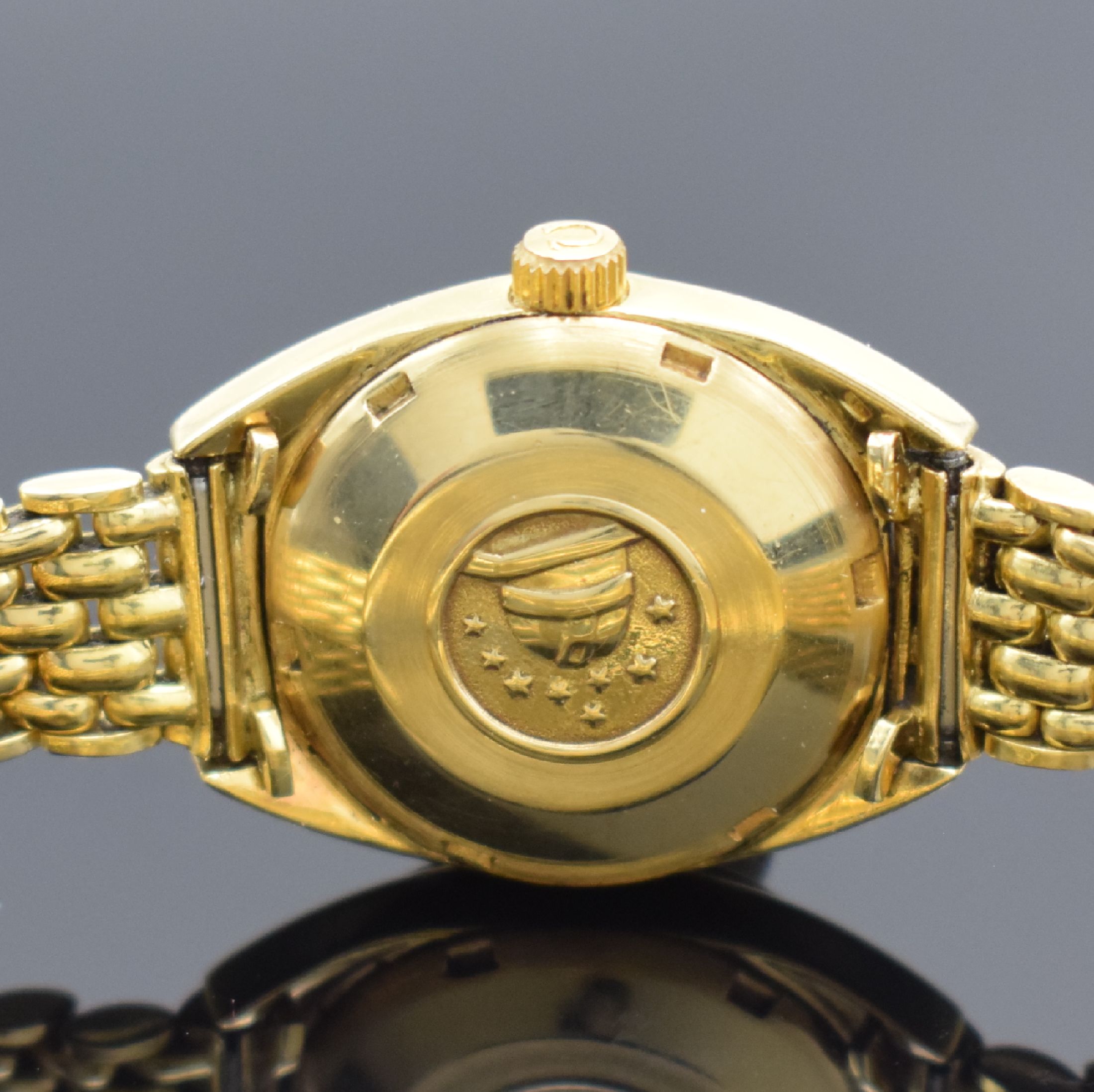 Detail d: OMEGA Constellation seltene Damenarmbanduhr in GG 750/000, Schweiz um 1969, Automatik, Ref. 568011, 2-teil. Gehäuse, Boden geschr., orig. Krone & ...