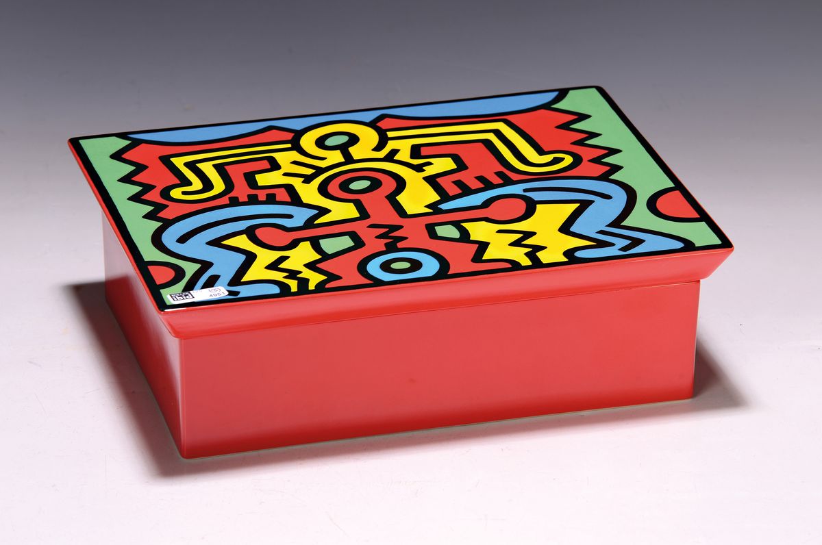 Detail a: Keith Haring, Spirit of Art, Kunst Kollektion von Villeroy & Boch, komplette Serie aus drei Kunstobjekten, Centerpice, Sculpture und Box, Edition New ...