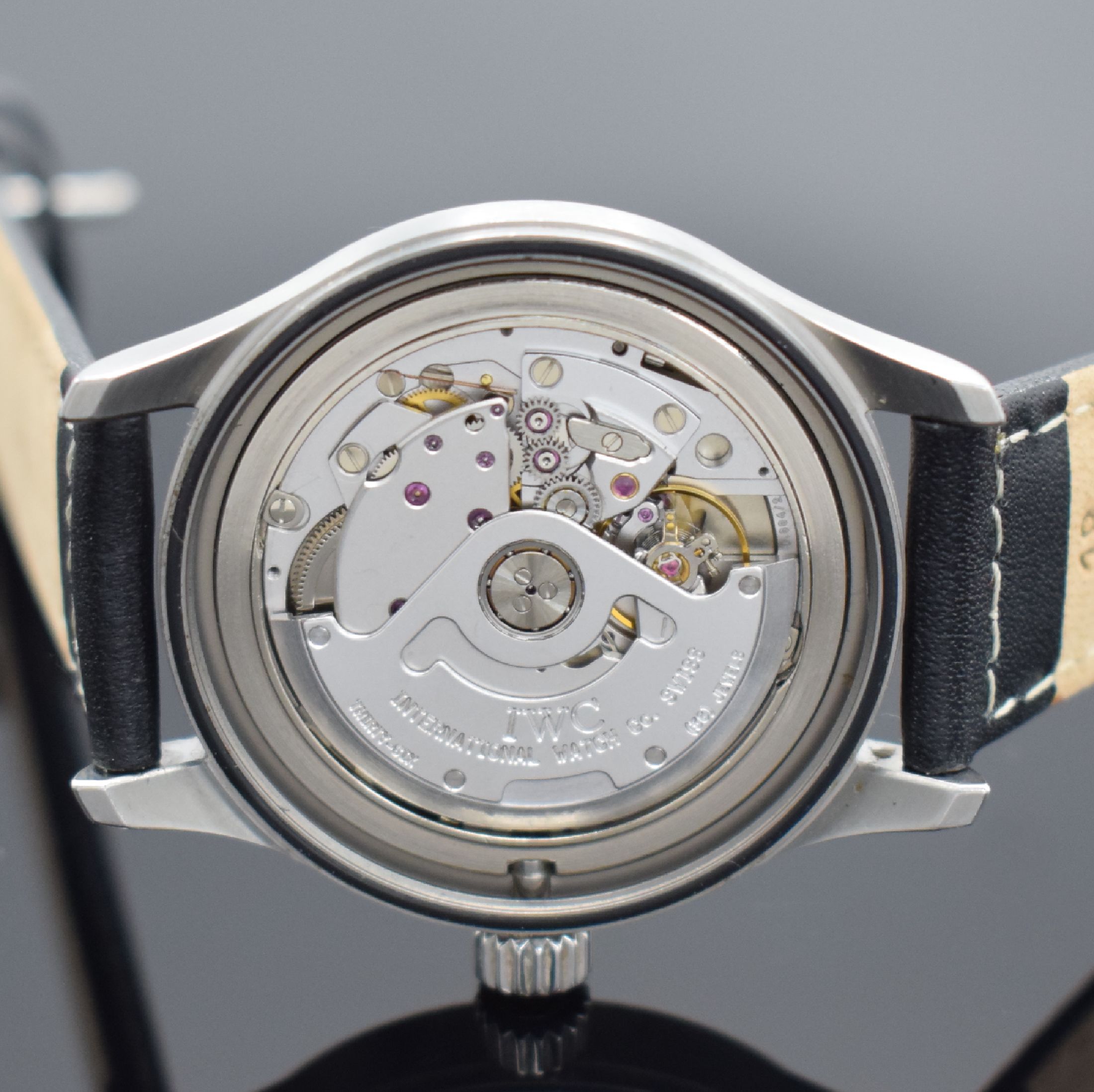 Detail f: IWC Herrenarmbanduhr Mark XII "Die Fliegeruhr" Referenz 3241, Schweiz um 1992, Automatik, 2-teil. Edelstahlgeh. inkl. Lederband m. ...