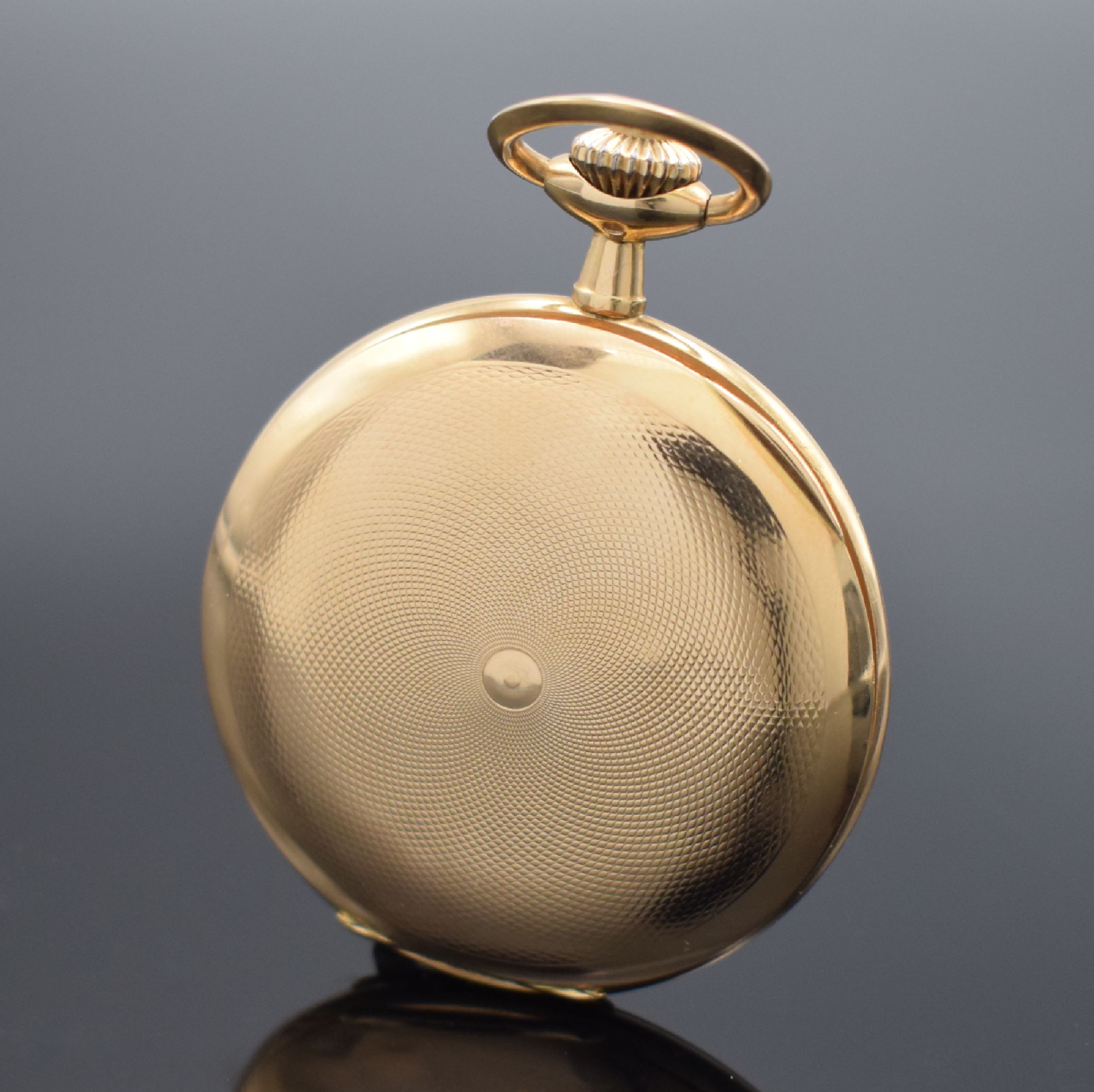 Detail c: RIGOROSA Savonette Herrentaschenuhr in RoseG 585/000, Schweiz um 1925, guill. 3-Deckel Goldgeh., Sprungdeckel m. freiem Monogrammspiegel, Goldcuvette ...