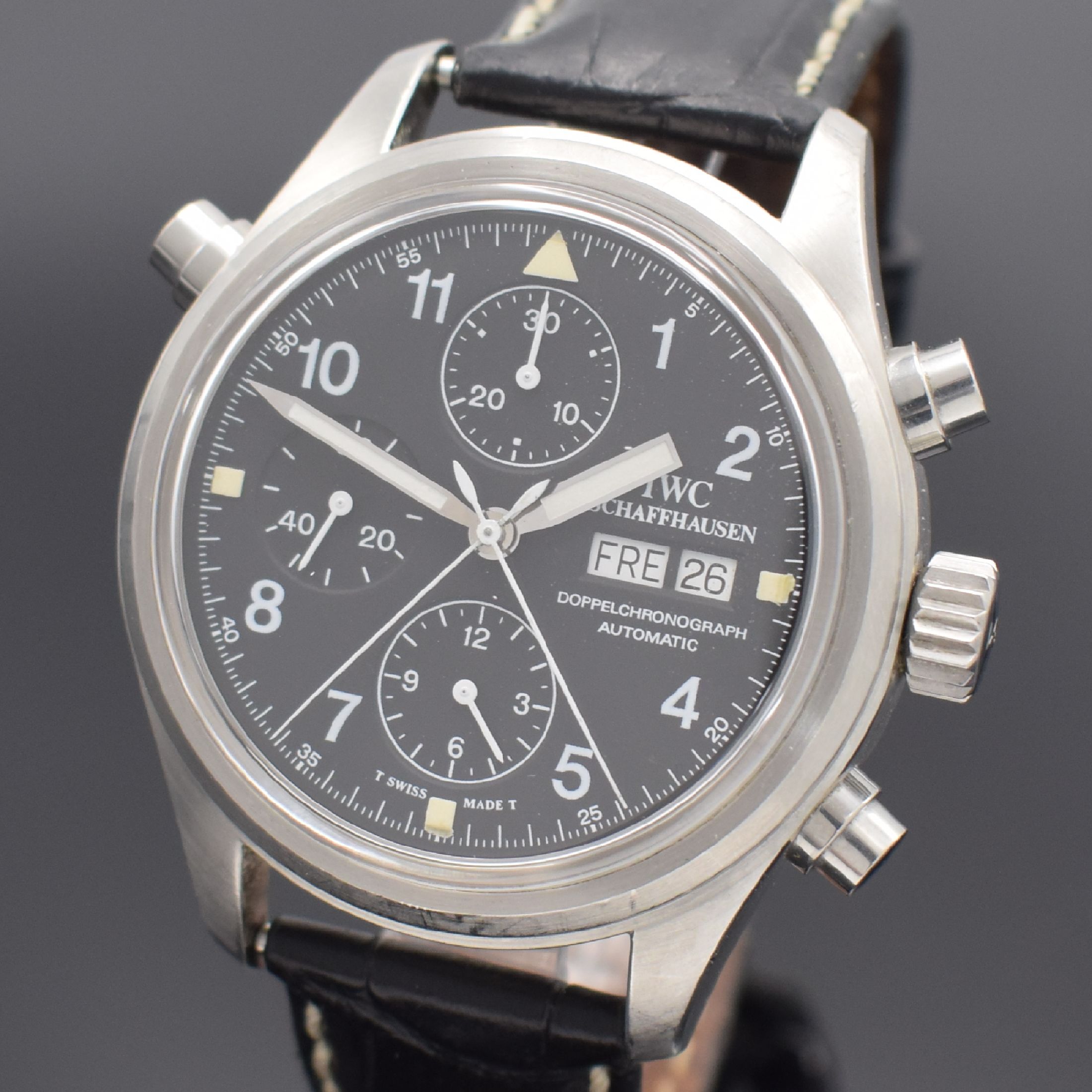 Detail a: IWC Herrenarmbanduhr "Der Doppelchronograph" Referenz 3711-001, Automatik, verschr. Edelstahlgeh. m. Weicheisen Innengeh., verschr. Krone, ...