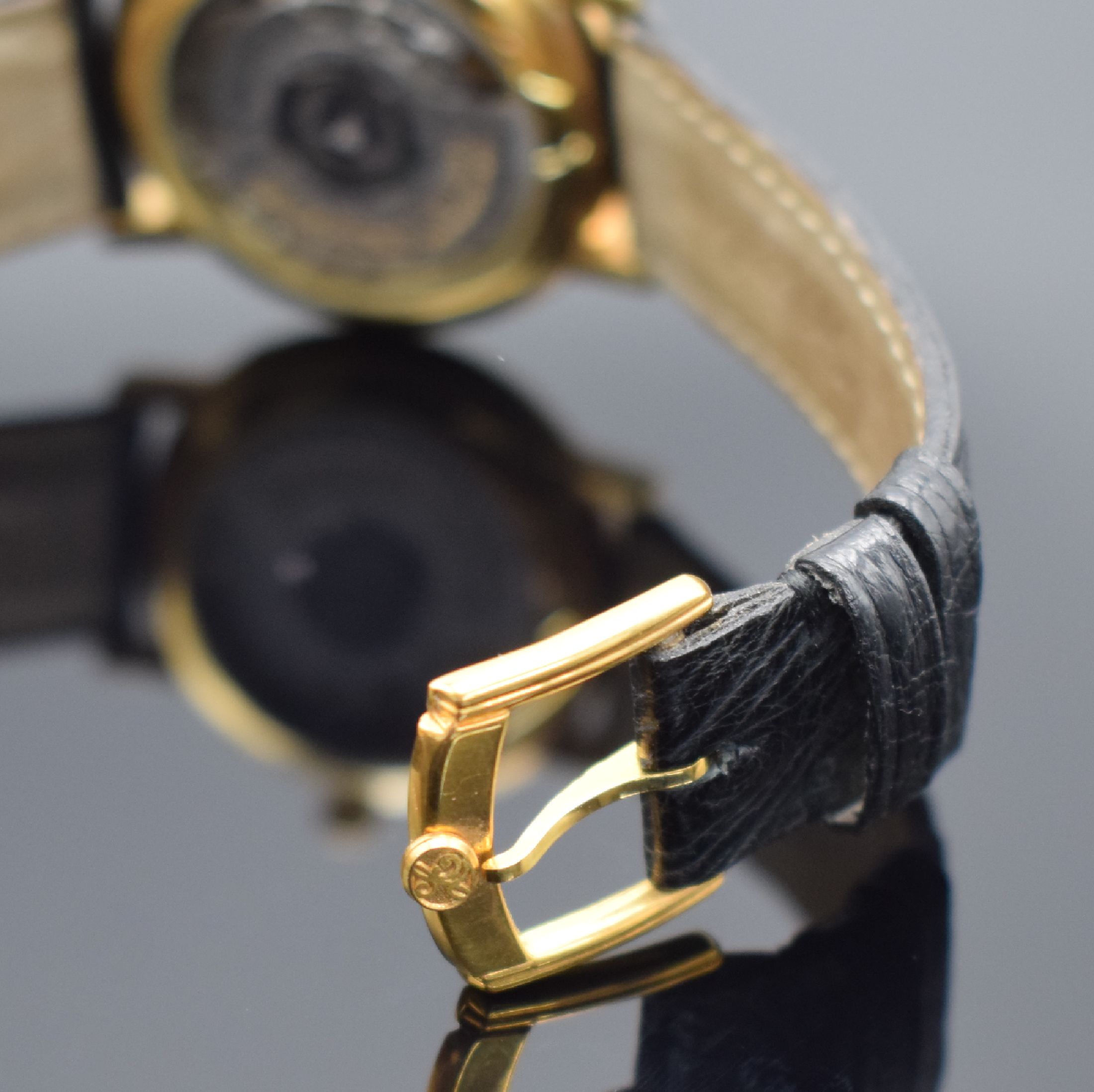 Detail b: LOUIS ERARD Armbanduhr Phase de Lune, Automatik, Schweiz um 2000, verg. Geh. inkl. orig. Lederband m. orig. Dornschl., beids. vergl., Boden aufgedr., ...