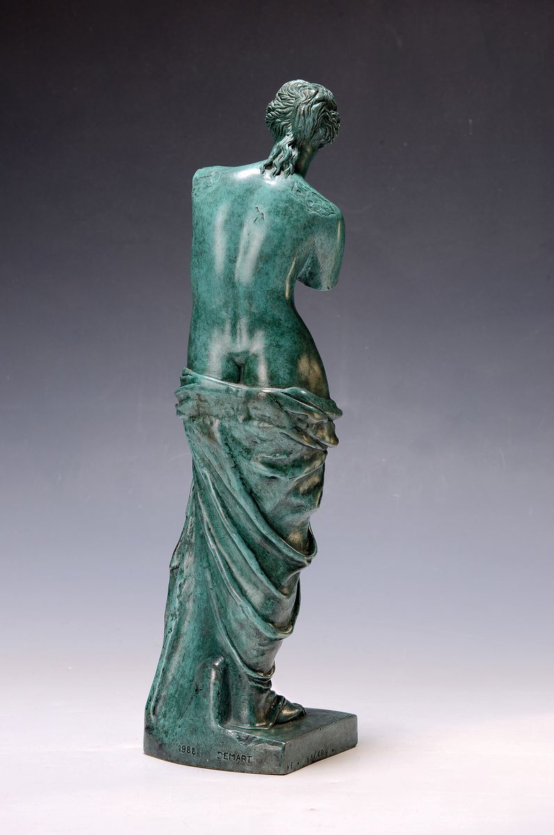 Detail a: Salvador Dali, 1904 Figueres - 1989, "Venus a Tiroirs", Bronze blau patiniert, bez. "Valsuani", rückseitig dat. 1988 Demart, ...