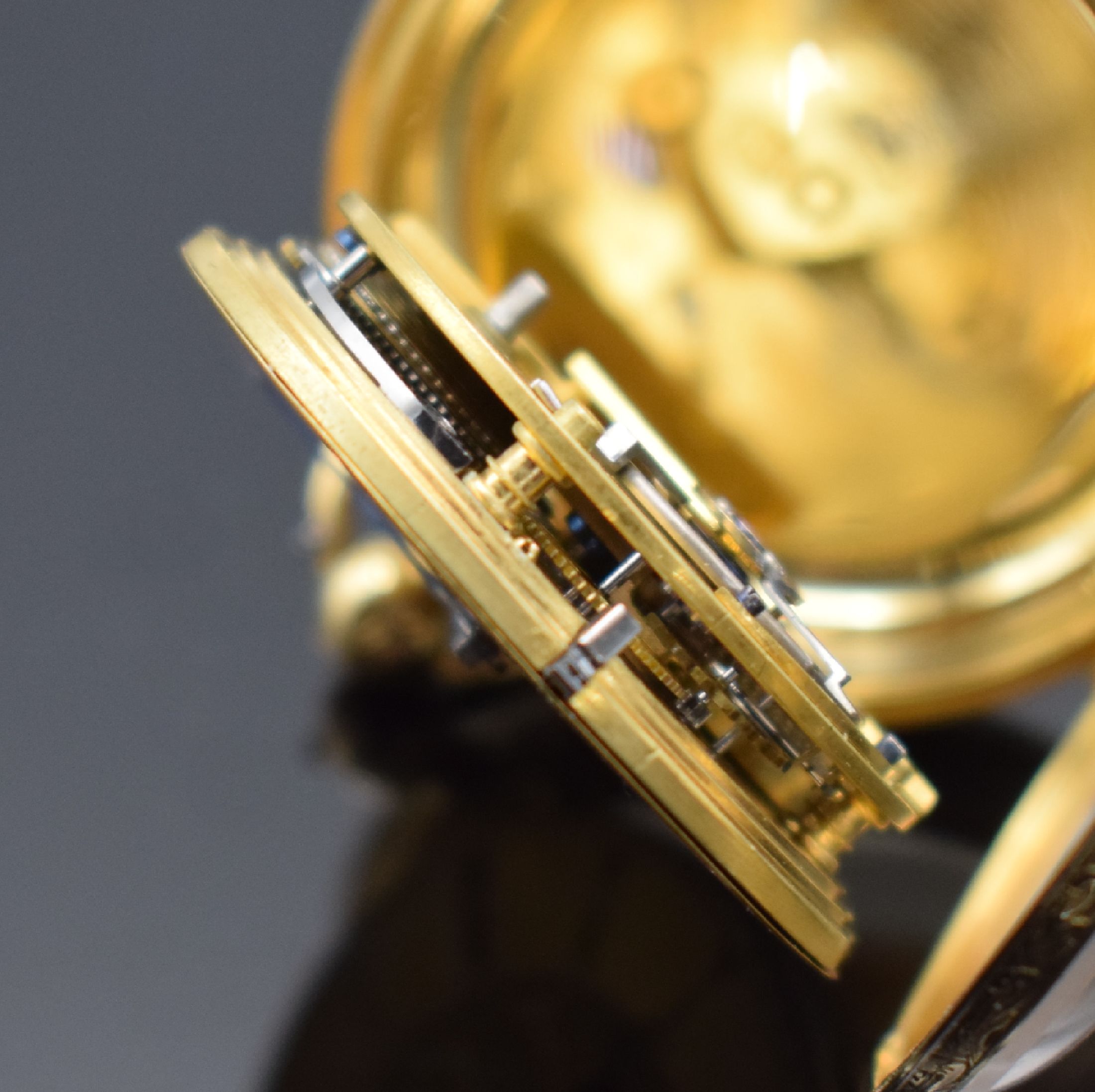 Detail d: E. J. DENT London Goldtaschenuhr Nr. 10568 in GG 750/000, England um 1825, Gold Zifferblatt, gebl. Zeiger, feines Spitzzahn- Ankerwerk, gebl. ...