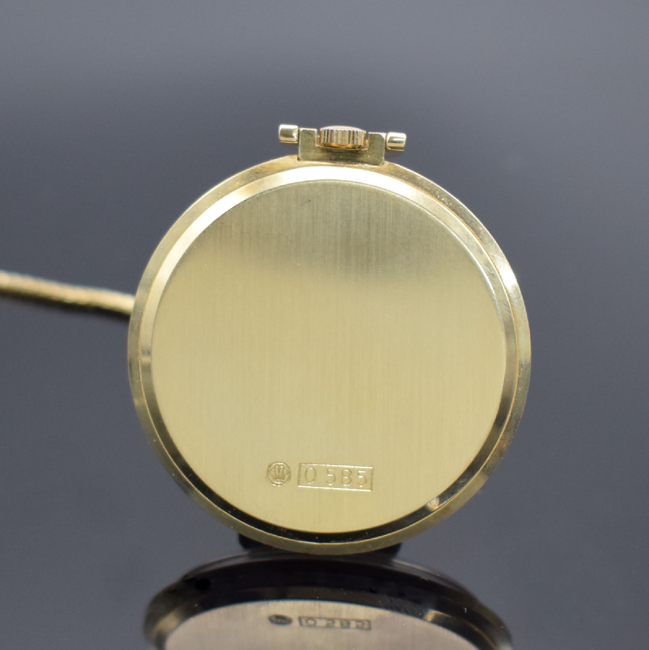 Detail a: PREDIAL Frackuhr in GG 585/000 mit Kette in GG 585/000, Schweiz um 1975, Handaufzug, Boden aufgedr., gold. Zifferbl. m. gold. Std.-Ind. & Zeigern, ...