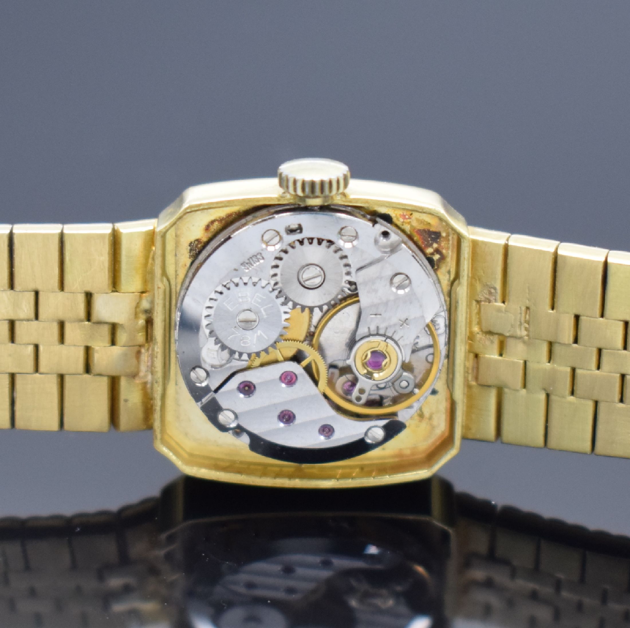 Detail f: EBEL Damengoldbanduhr in GG 750/000, Schweiz verk. lt. beil. orig. Garantie 08/1982, Handaufzug, Geh. an orig. Goldband in GG 750/000, dell. Boden ...