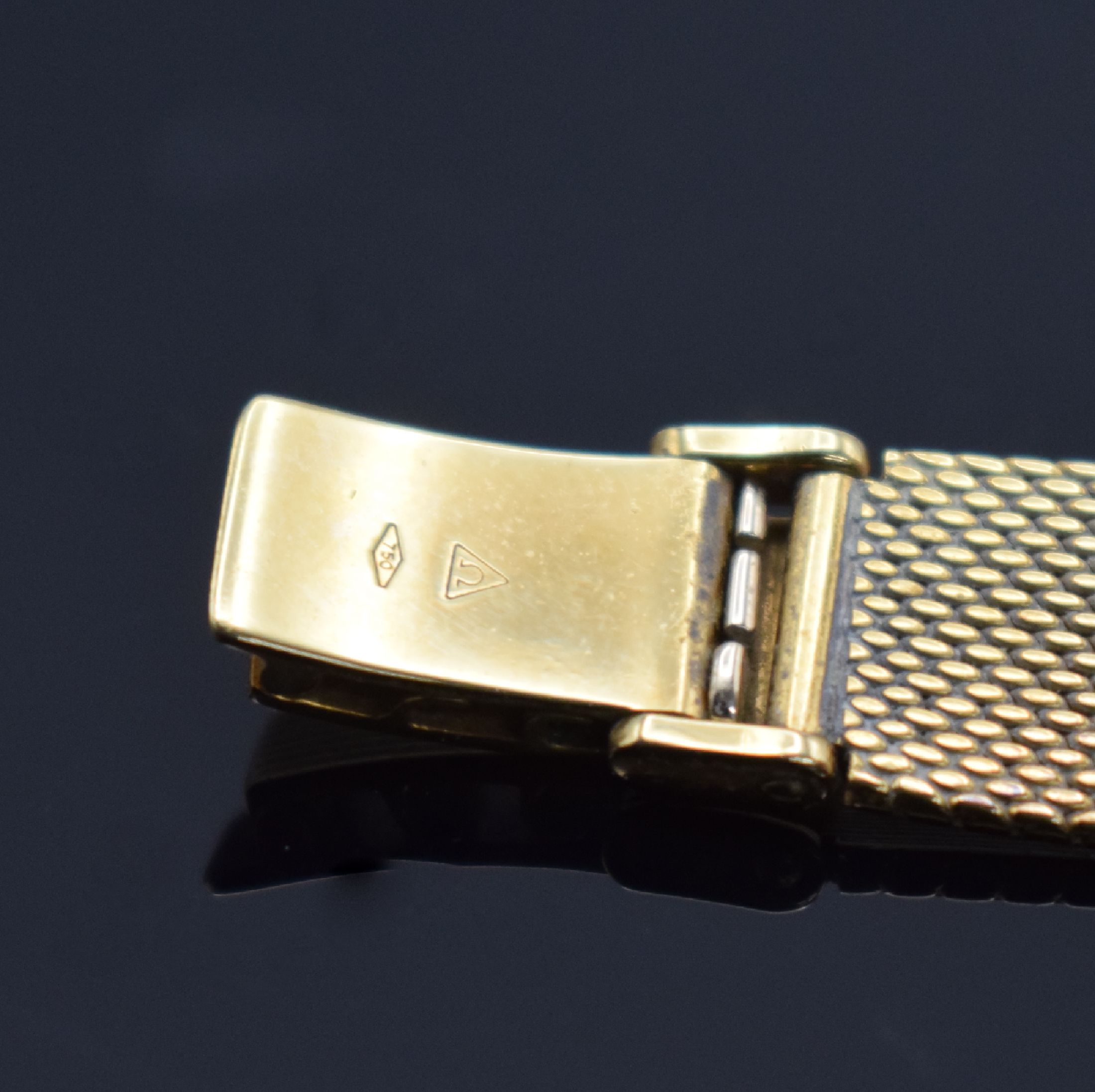 Detail c: OMEGA De Ville Damenarmbanduhr in GG 750/000, Handaufzug, Schweiz um 1972, 2- teil. Gehäuse, Boden aufgedr., orig. Milanaiseband, gold. ...