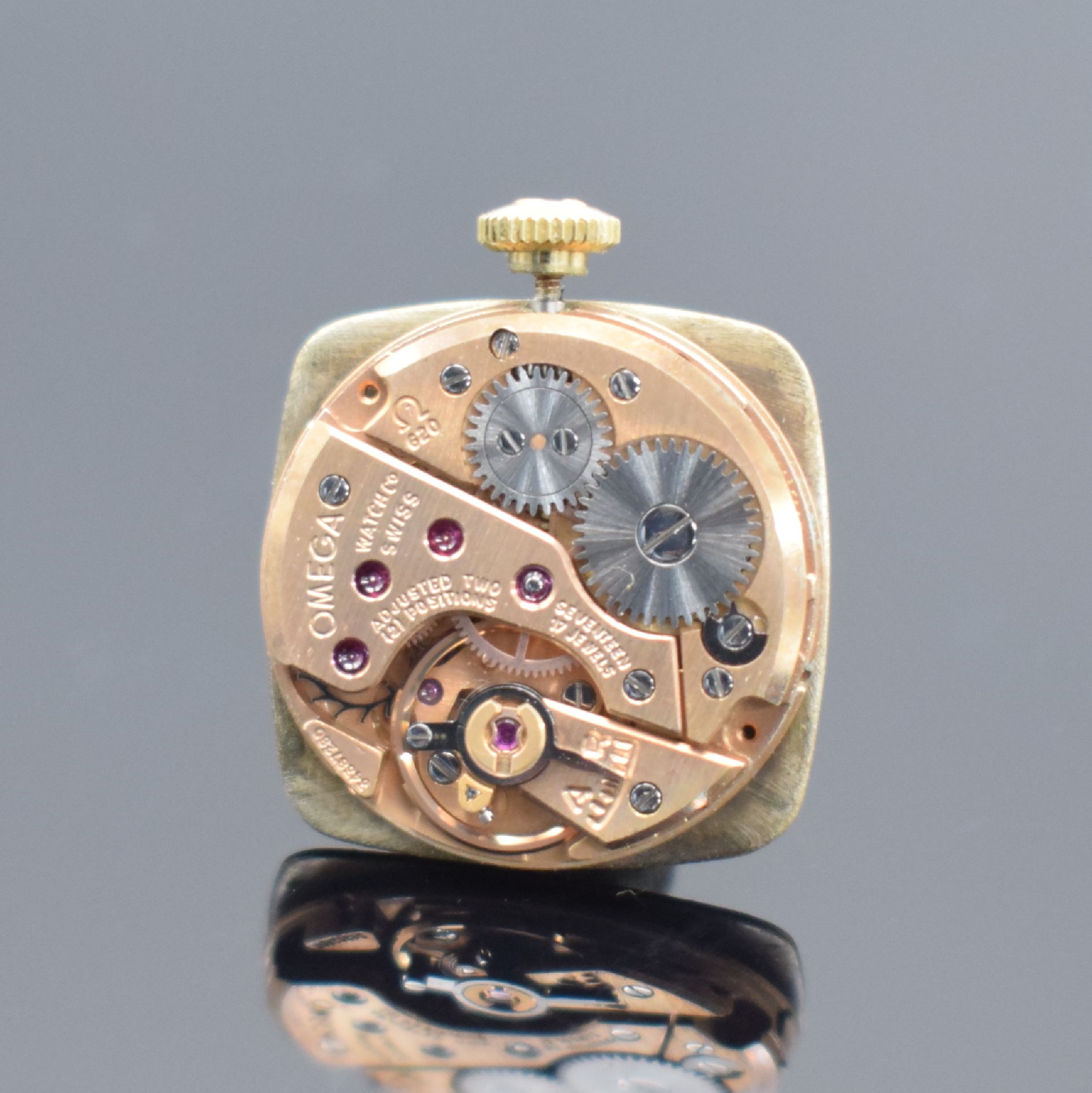 Detail f: OMEGA De Ville Damenarmbanduhr in GG 750/000, Handaufzug, Schweiz um 1972, 2- teil. Gehäuse, Boden aufgedr., orig. Milanaiseband, gold. ...