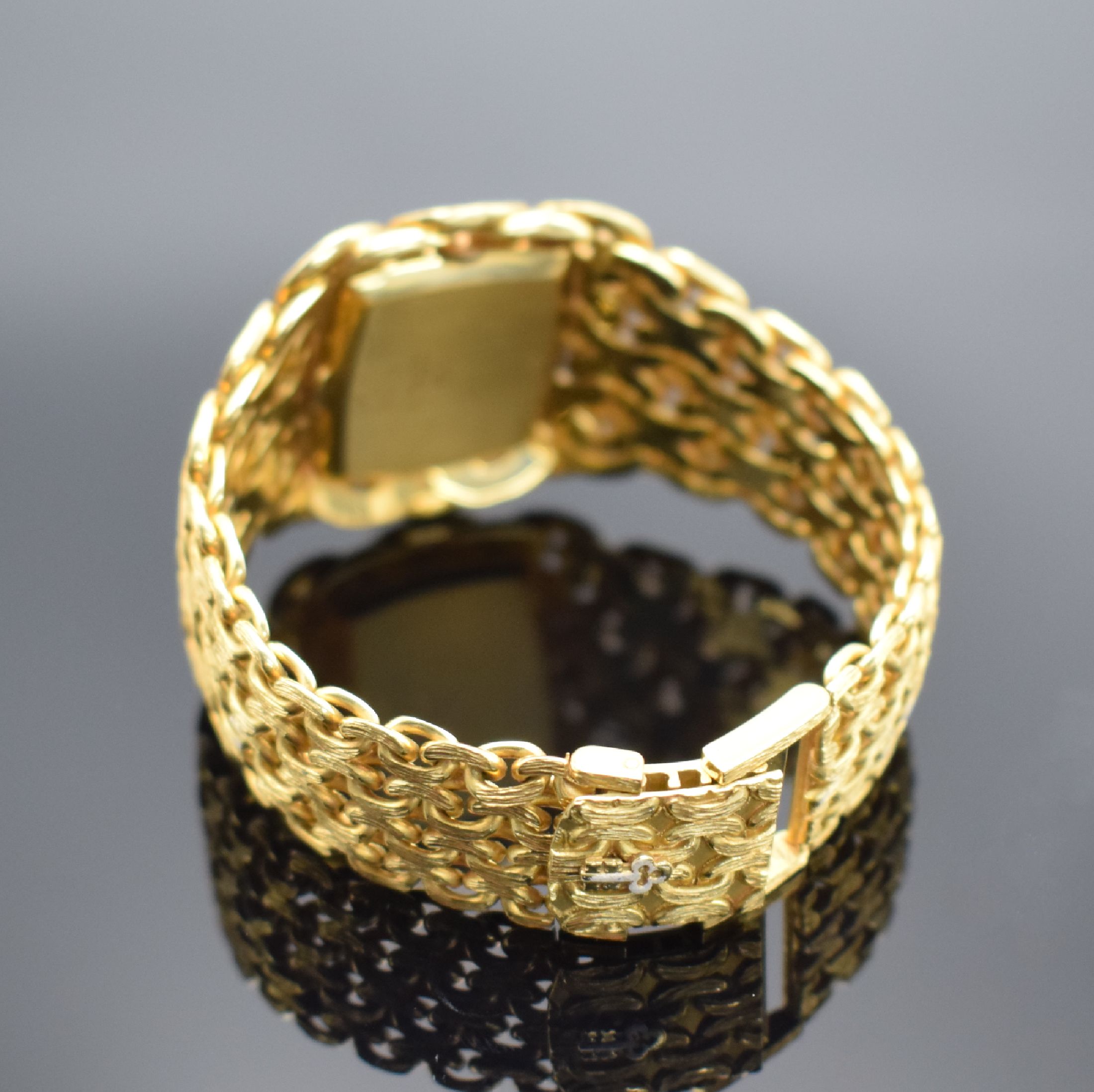 Detail b: CORUM extrem seltene, große Armbanduhr mit Vogelfeder-Zifferblatt in GG 750/000 Referenz 27456, Handaufzug, Schweiz um 1975, massives Gehäuse & ...