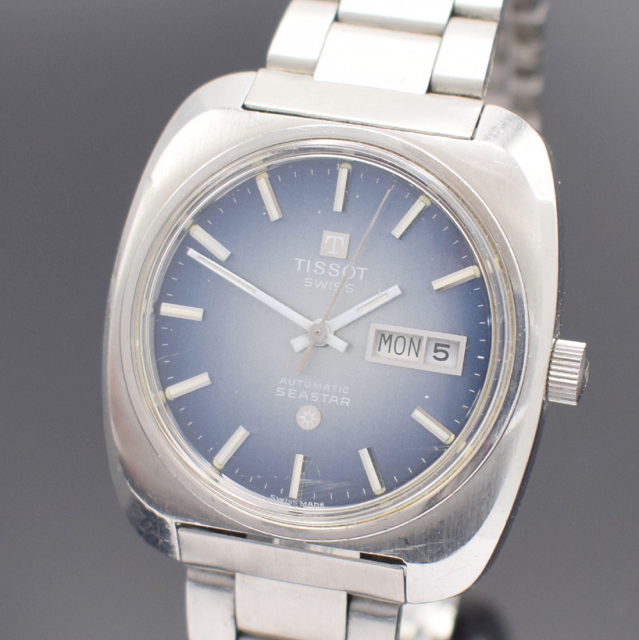Detail a: TISSOT Seastar Herrenarmbanduhr Referenz 46665-2X, Automatik, Schweiz um 1970, Edelstahlgeh. inkl. orig. Gliederband m. Faltschl., Boden verschr., ...