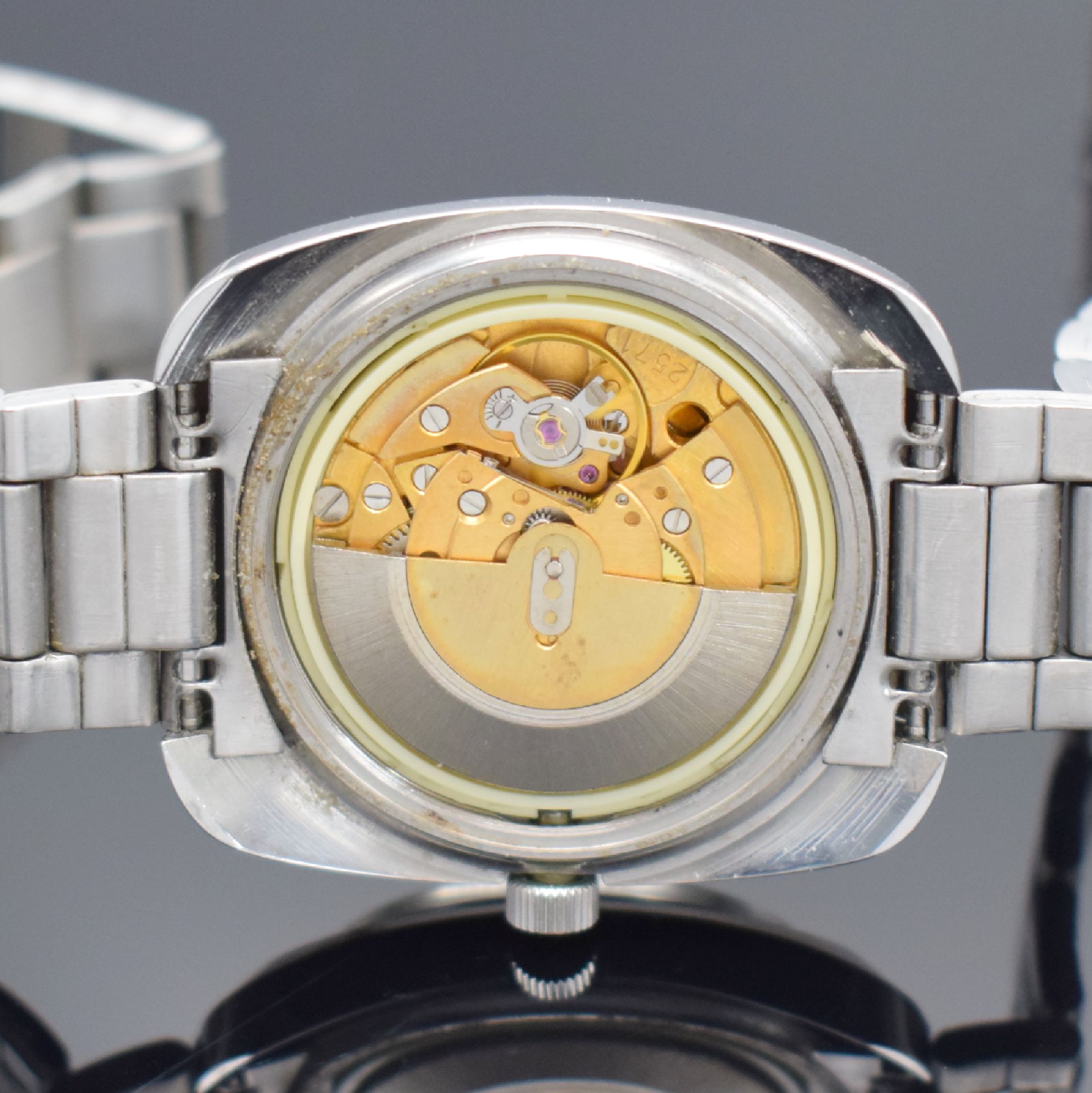 Detail f: TISSOT Seastar Herrenarmbanduhr Referenz 46665-2X, Automatik, Schweiz um 1970, Edelstahlgeh. inkl. orig. Gliederband m. Faltschl., Boden verschr., ...