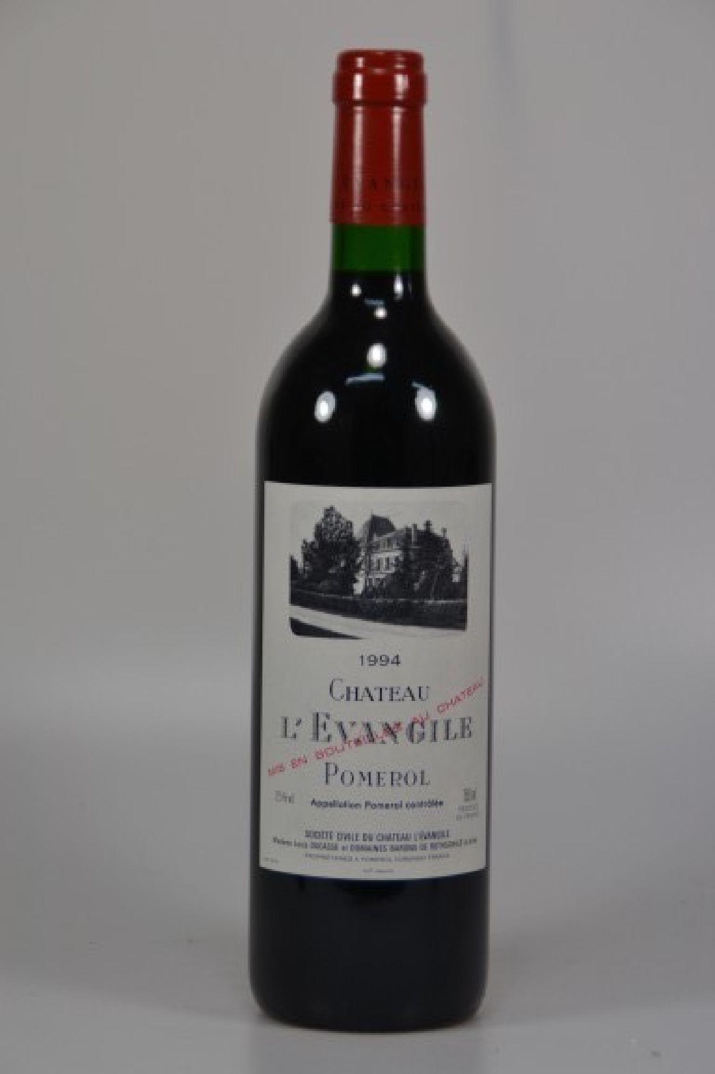 3 Flaschen 1994 Chateau L'Evangile, Pomerol,je 750ml, 12,5% Vol., mind. Into Neck, unverkostet, 90 Parker-Punkte