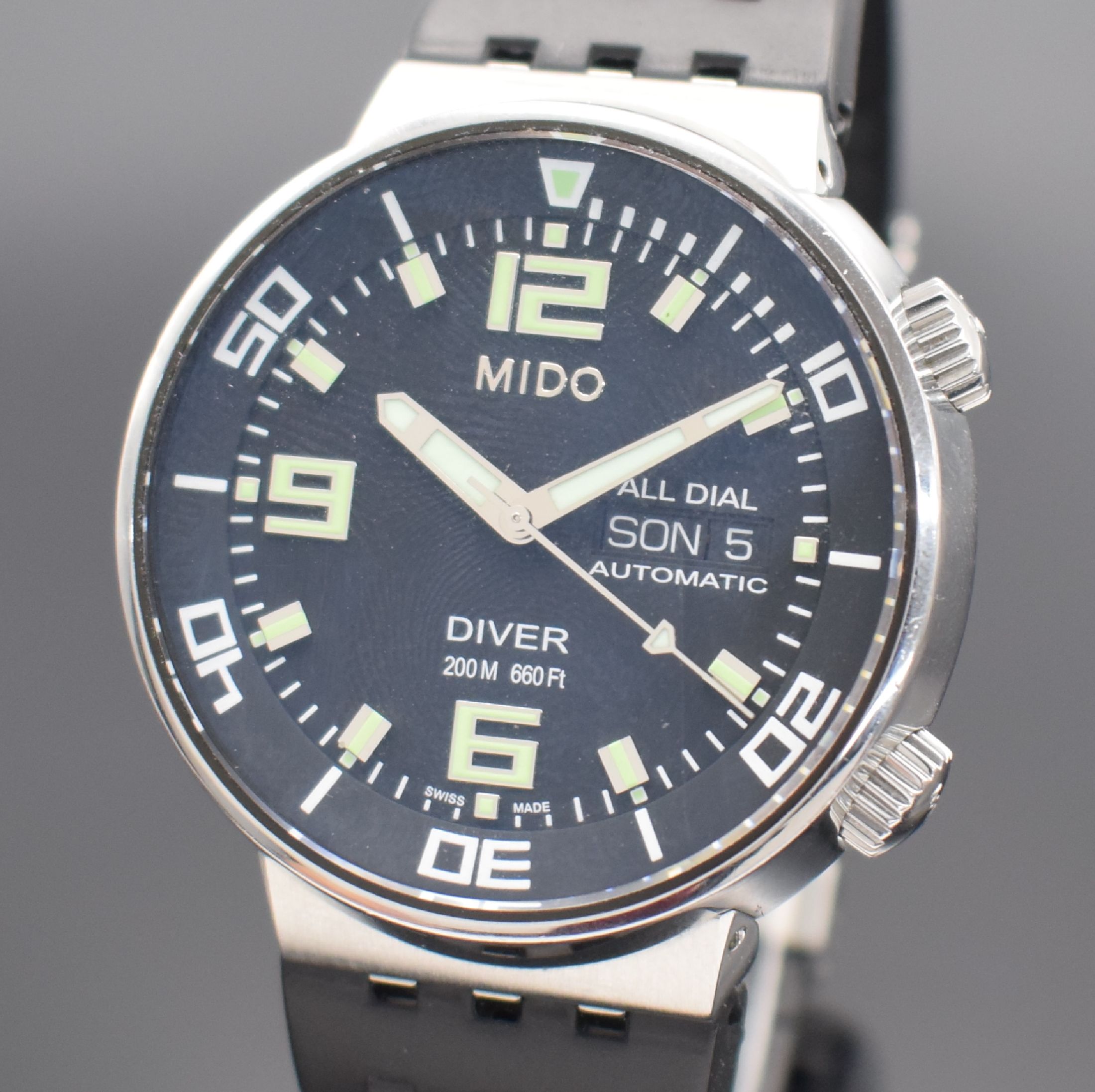 Detail a: MIDO All Dial Diver Herrenarmbanduhr, Schweiz um 2013, Automatik, Ref. 8370-A, verschr., beids. vergl. Gehäuse in Edelstahl, Kautschukband m. ...