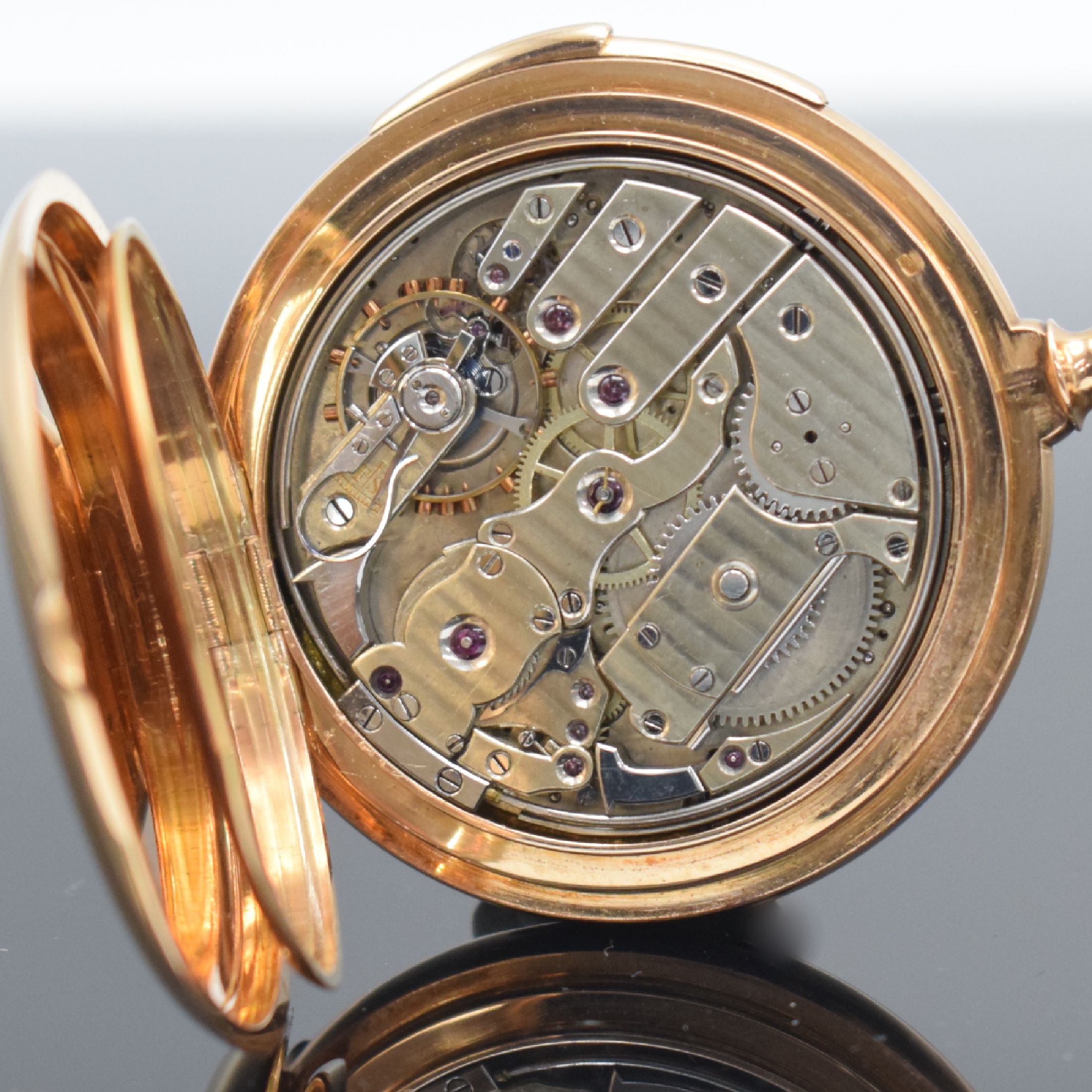 Detail f: Kleine Herrensavonette mit Minutenrepetition in RG 750/000, Schweiz um 1900, glattes 3- Deckel Goldgeh. m. à-goutte-Schlüssen, Rep. über Schieber ...