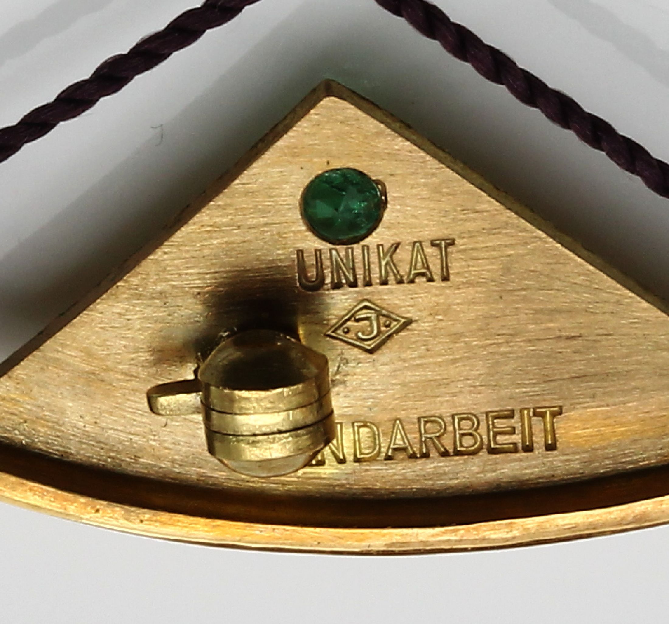 Detail b: 21 kt Gold Designerbrosche Goldschmiede JAROSCH/Mannheim, GG 900/000, UNIKAT, Handarbeit, 1 Brillant ca. 0.08 ct Weiß/si, 1 kl. Smaragd, 1 kl. ...