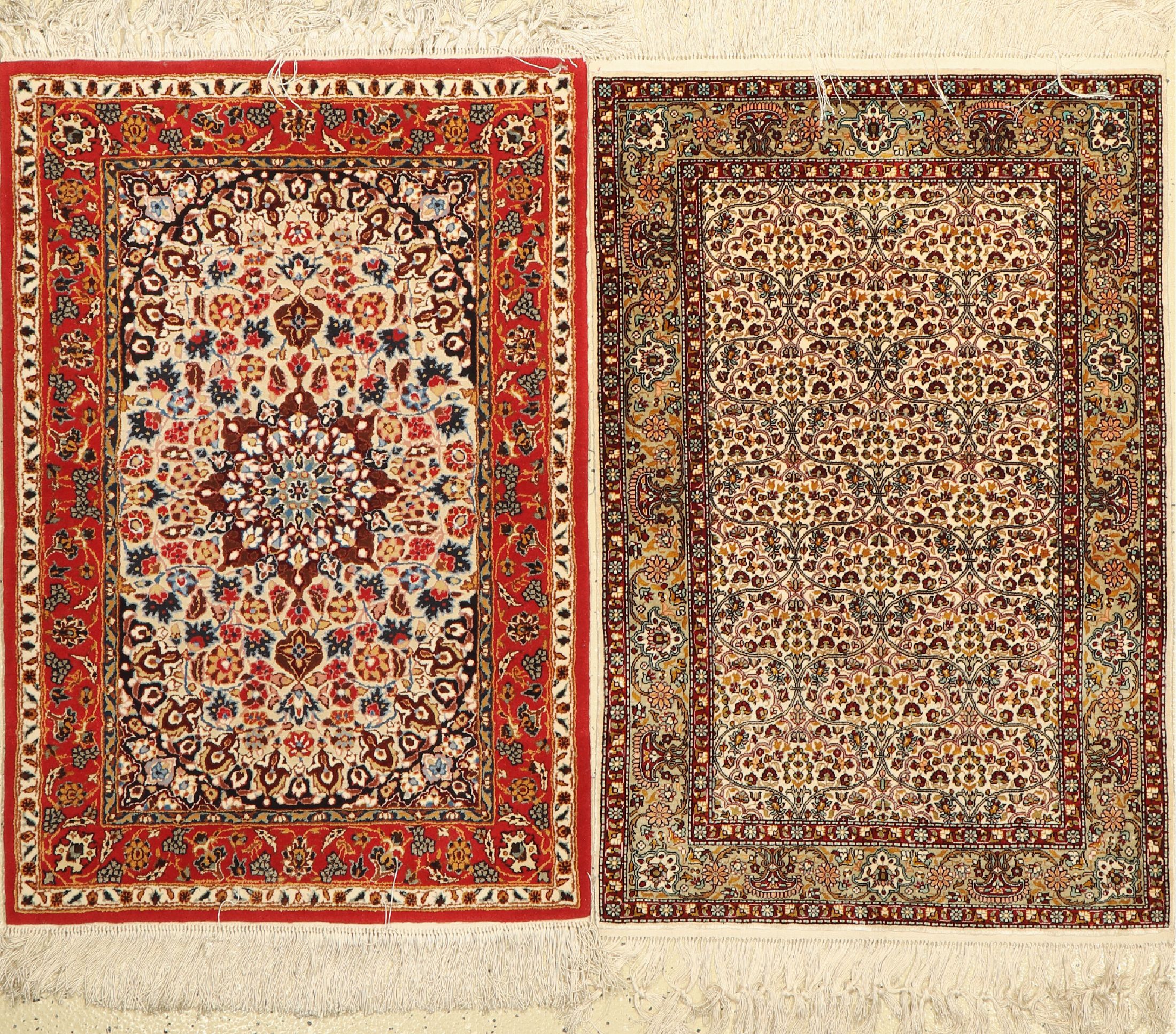 2 Poschti, China, ca. 40 Jahre, ca. 93 x 62cm, reine Naturseide & Wolle/Baumwolle, EHZ 2