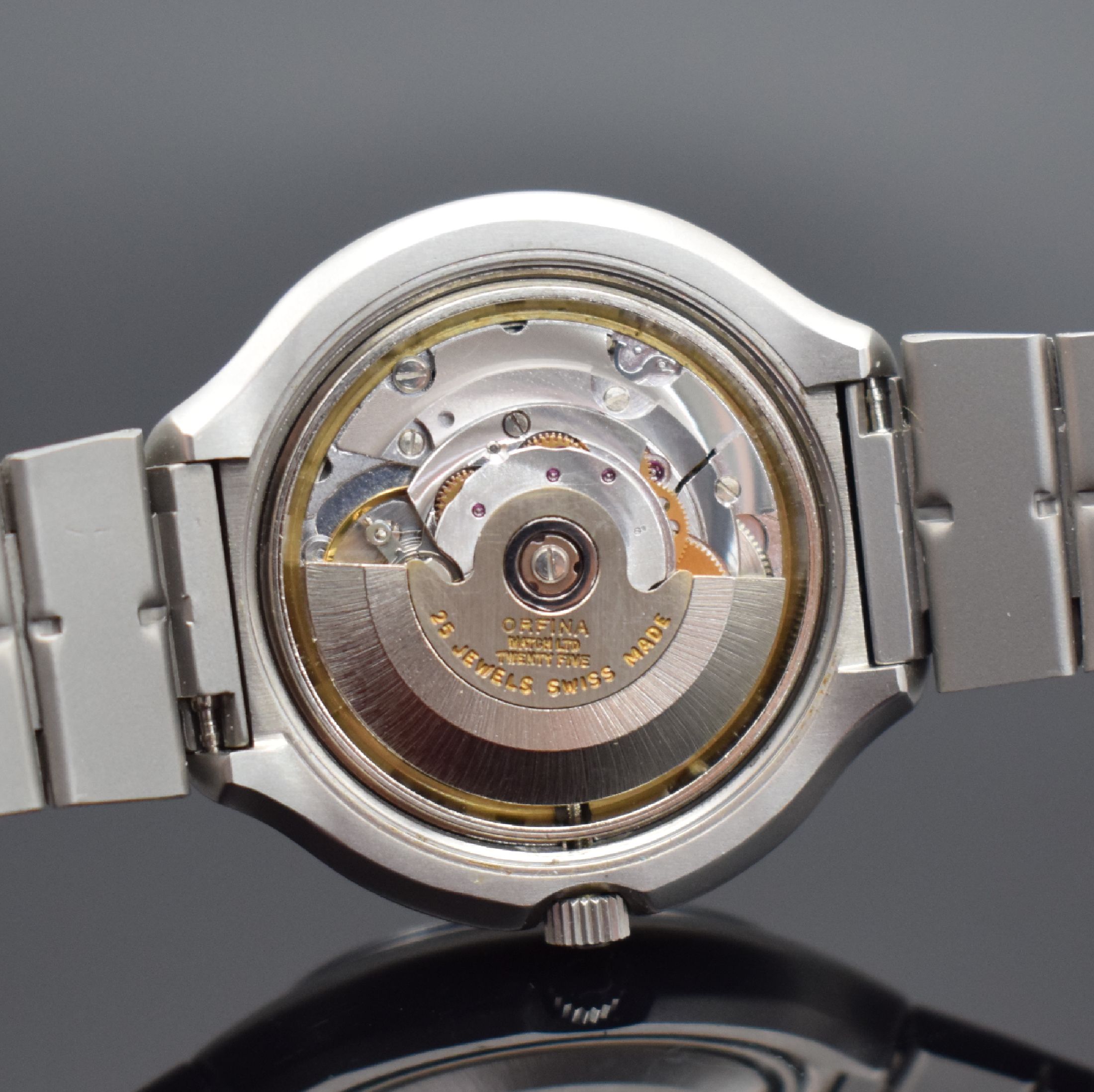 Detail f: PORSCHE DESIGN / ORFINA Herrenarmbanduhr in Stahl, Schweiz um 1990, Automatik, matt. Geh., Boden verschr., orig. Stahlband m. Faltschl., schwarzes ...