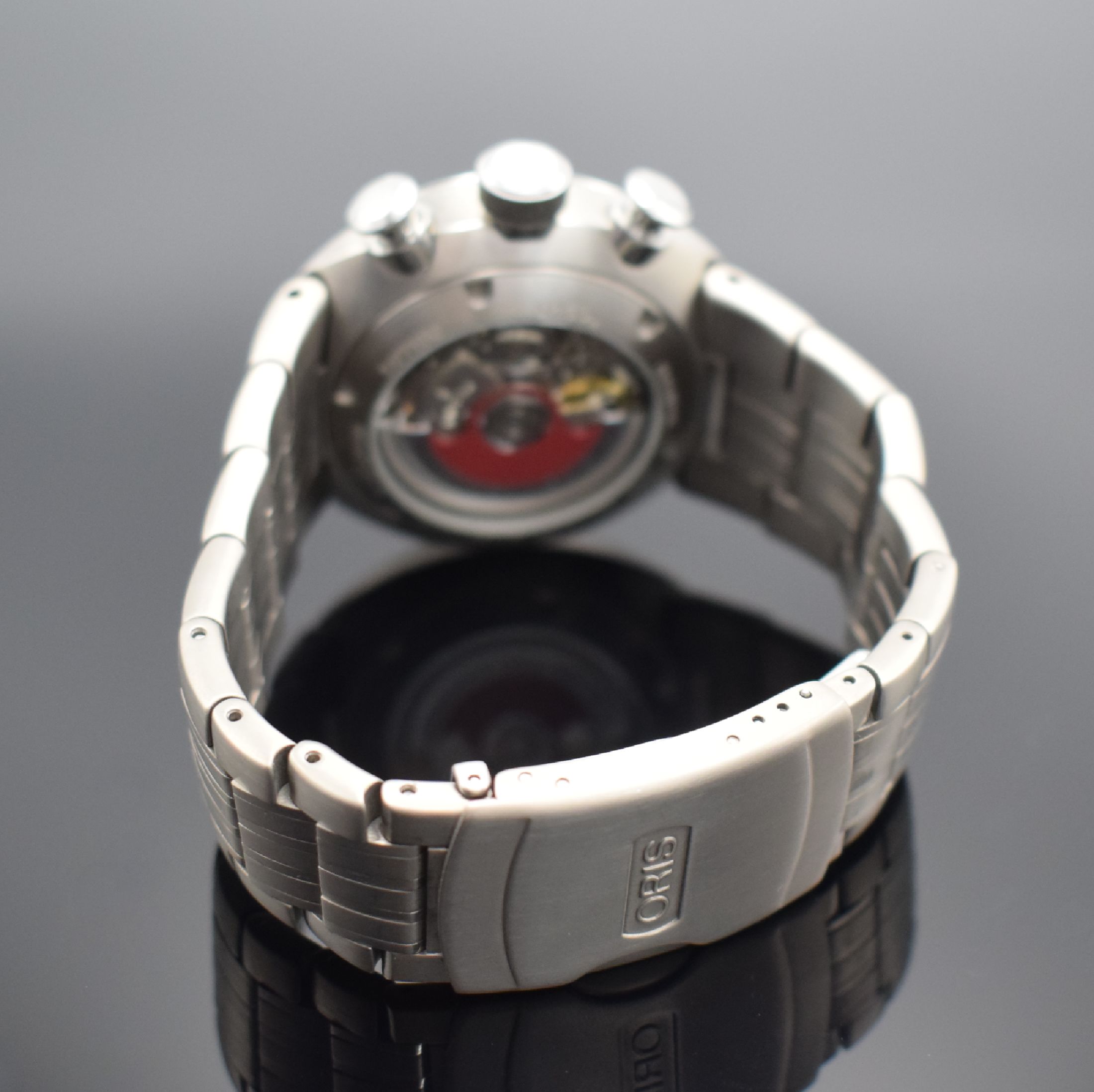 Detail b: ORIS TT3 Herrenarmbanduhr mit Chronograph, Schweiz um 2010, Automatik, beids. vergl. Titangeh., Boden & Krone verschr., orig. Titan Gliederband, ...