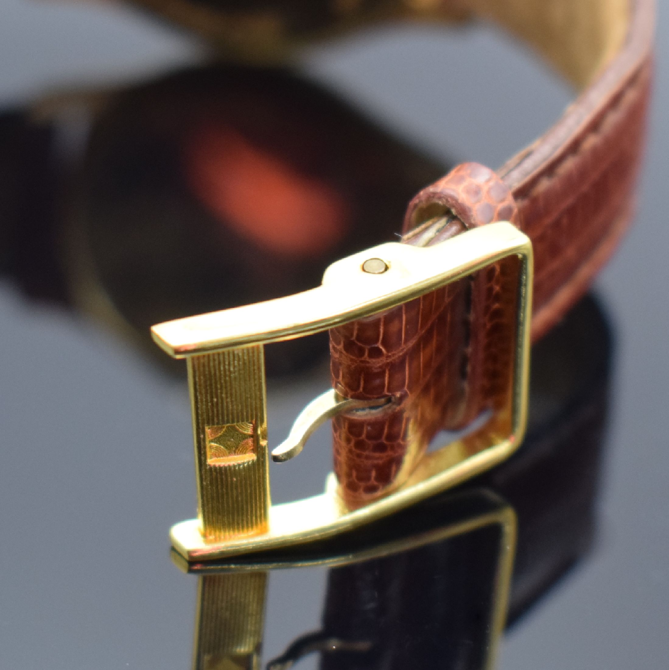 Detail b: ZENITH Elite Automatik 670 Armbanduhr in GG 750/000, Schweiz um 1990, Automatik, Boden aufgedr., Krone verschr., orig. Lederband m. verg. Schl., ...