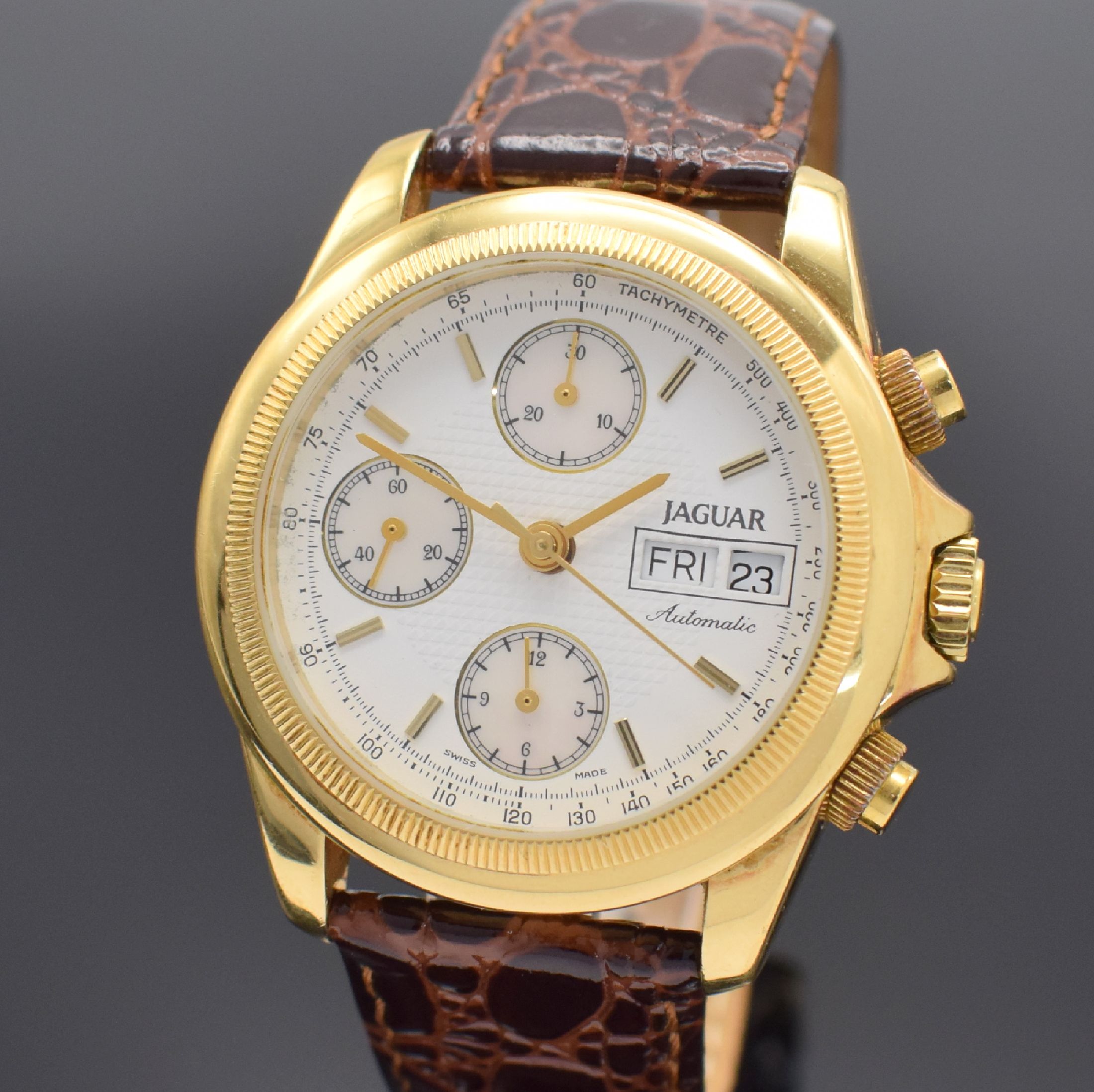 Detail a: JAGUAR Herrenarmbanduhr mit Chronograph in GG 750/000, Schweiz um 1995, Automatik, verschr. Geh., weißes Zifferbl., Hilfszifferbl. m. Perlmutt, ...