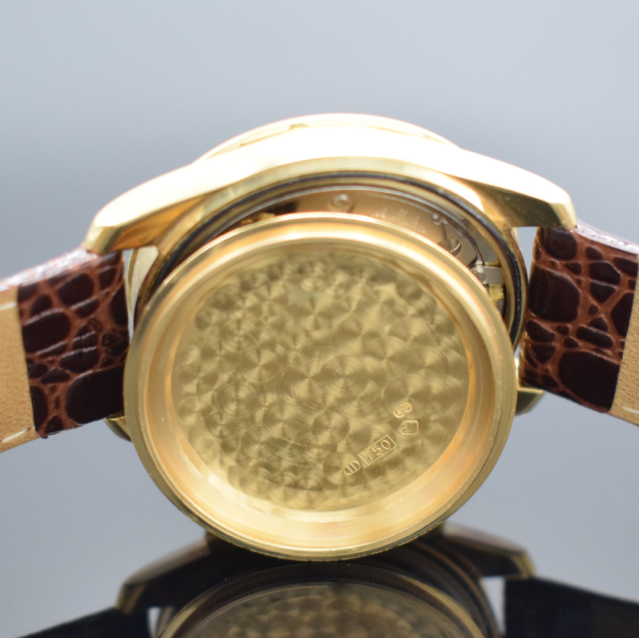 Detail e: JAGUAR Herrenarmbanduhr mit Chronograph in GG 750/000, Schweiz um 1995, Automatik, verschr. Geh., weißes Zifferbl., Hilfszifferbl. m. Perlmutt, ...