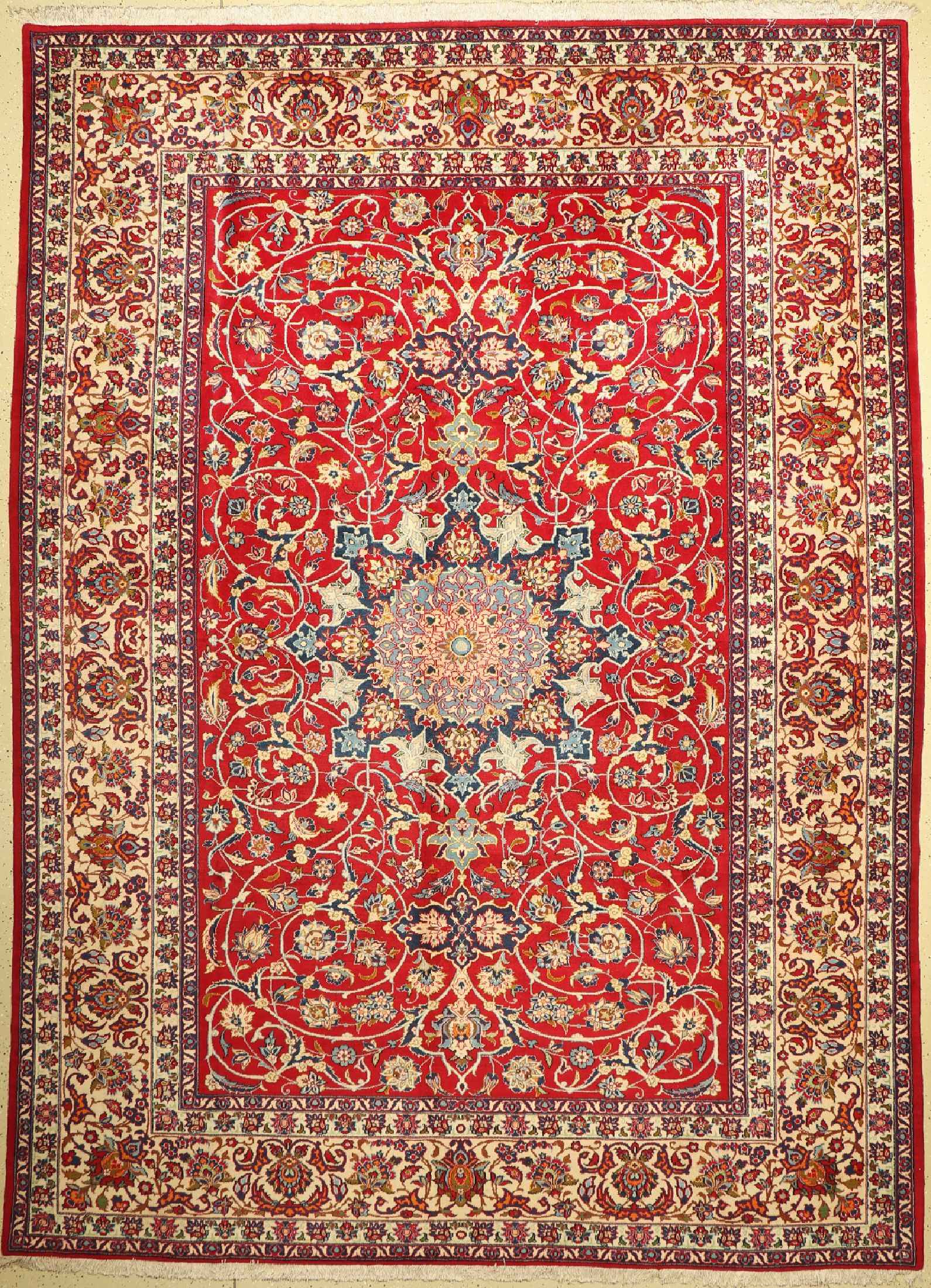 Nadjafabad, Persien, um 1960, Wolle auf Baumwolle, ca. 362 x 264 cm, EHZ: 2(kleine Fleck)