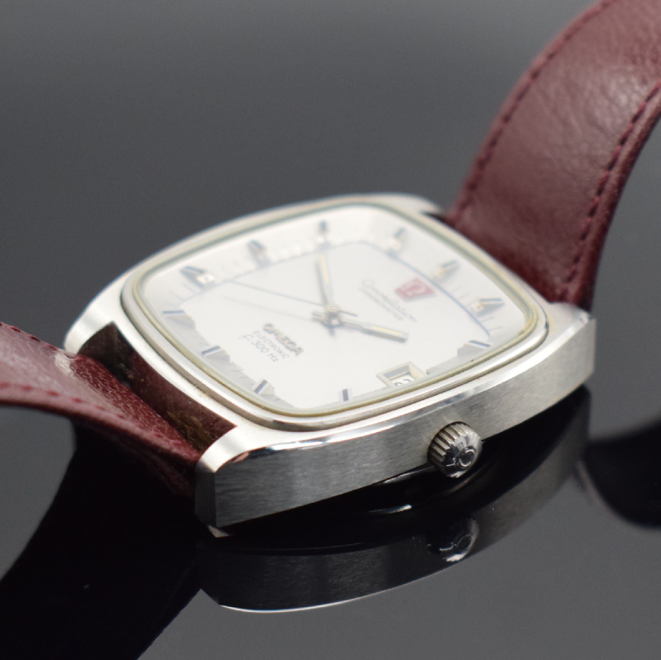 Detail c: OMEGA Constellation Chronometer Herrenarmbanduhr Referenz 198.0027, Schweiz um 1973, Stimmgabelschwinger, Stahlgeh., Boden geschr., silb. Zifferbl., ...