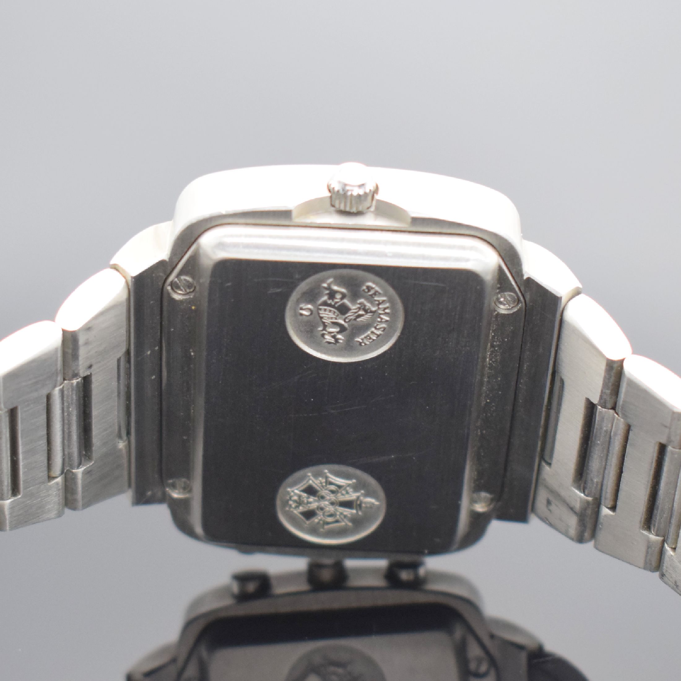 Detail e: OMEGA Olympia Seamaster Chrono-Quartz Herrenarmbanduhr Ref. 196.0052/396.0839, Schweiz um 1976, quarz, herausgegeben anlässlich olympischen Spiele ...