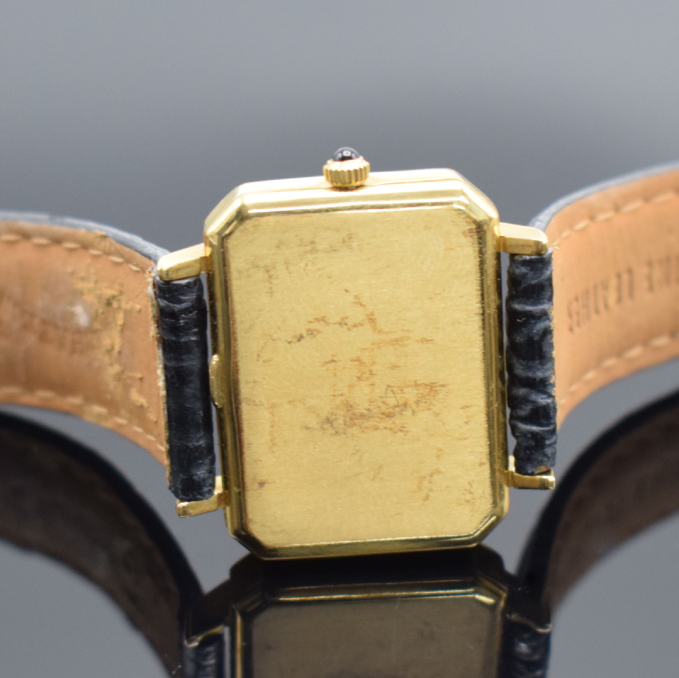 Detail d: OMEGA Emeraude seltene Armbanduhr in GG 750/000 designed von Andrew Grima Referenz 5110379, Schweiz um 1970, Handaufzug, 2- teil. Gehäuse, Boden ...