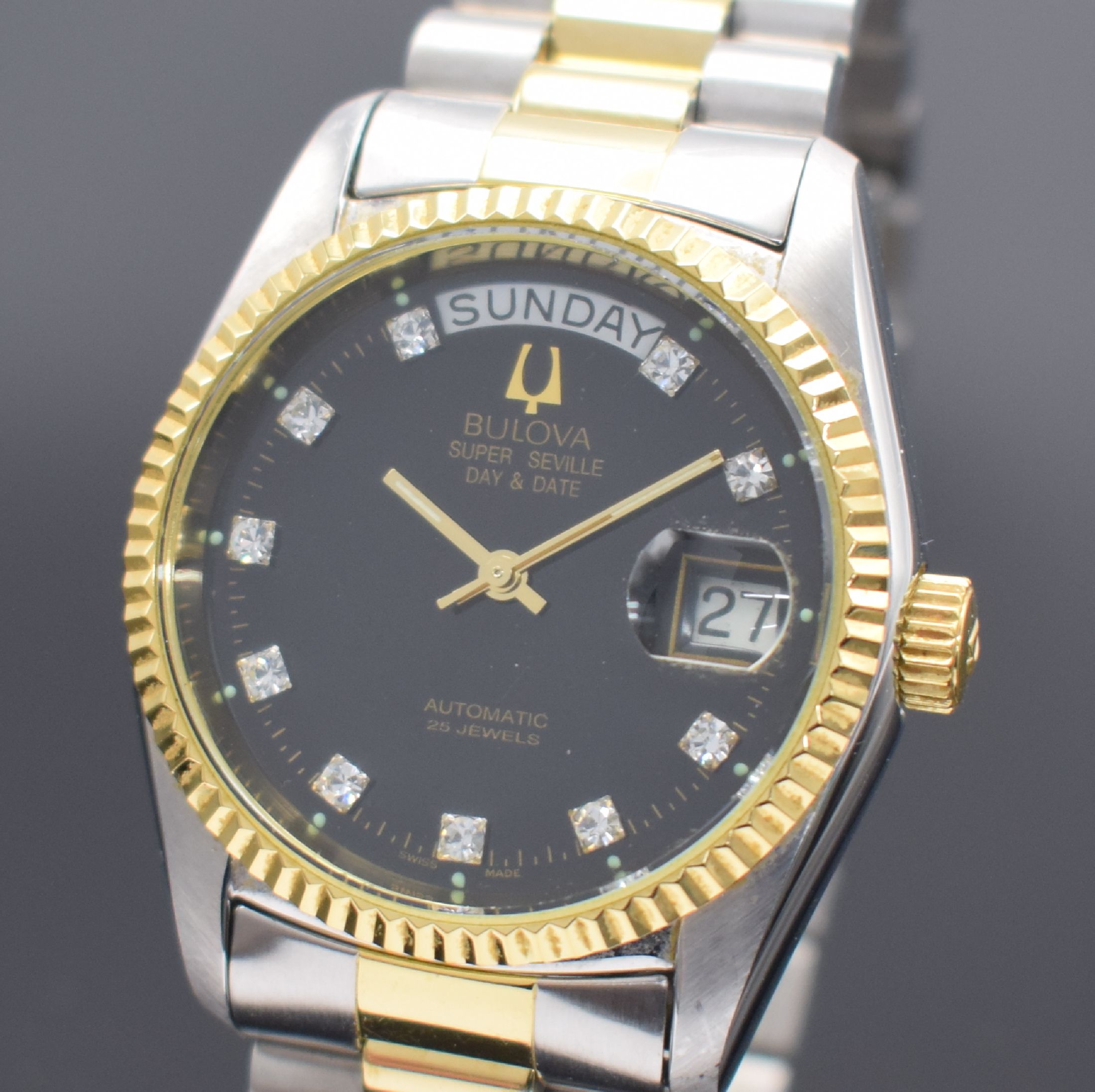 Detail a: BULOVA Super Seville Day & Date Armbanduhr, Schweiz um 1990, Automatik, verschr. Geh. in Edelstahl & Gold, Gliederband m. Faltschl., schwarzes ...