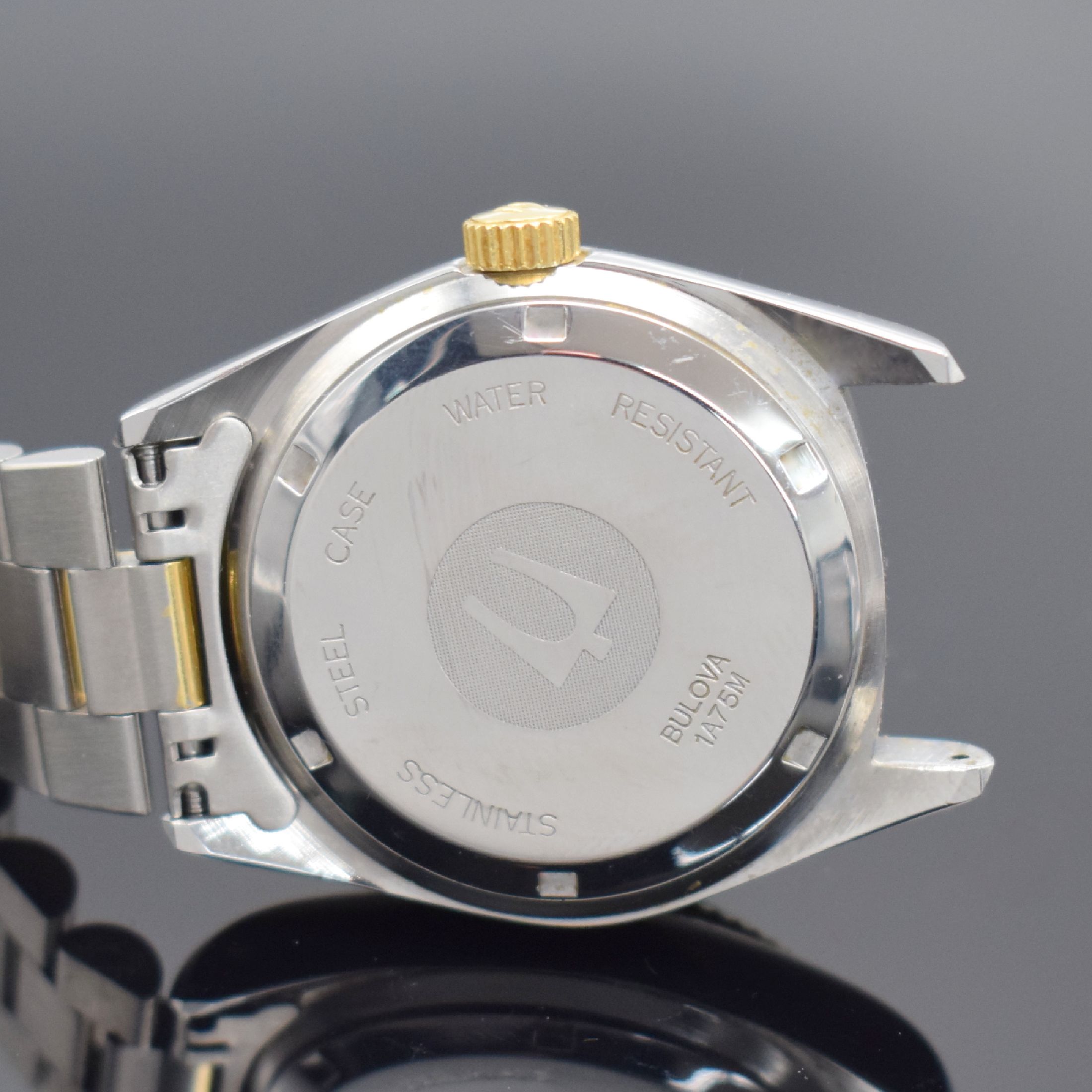Detail d: BULOVA Super Seville Day & Date Armbanduhr, Schweiz um 1990, Automatik, verschr. Geh. in Edelstahl & Gold, Gliederband m. Faltschl., schwarzes ...
