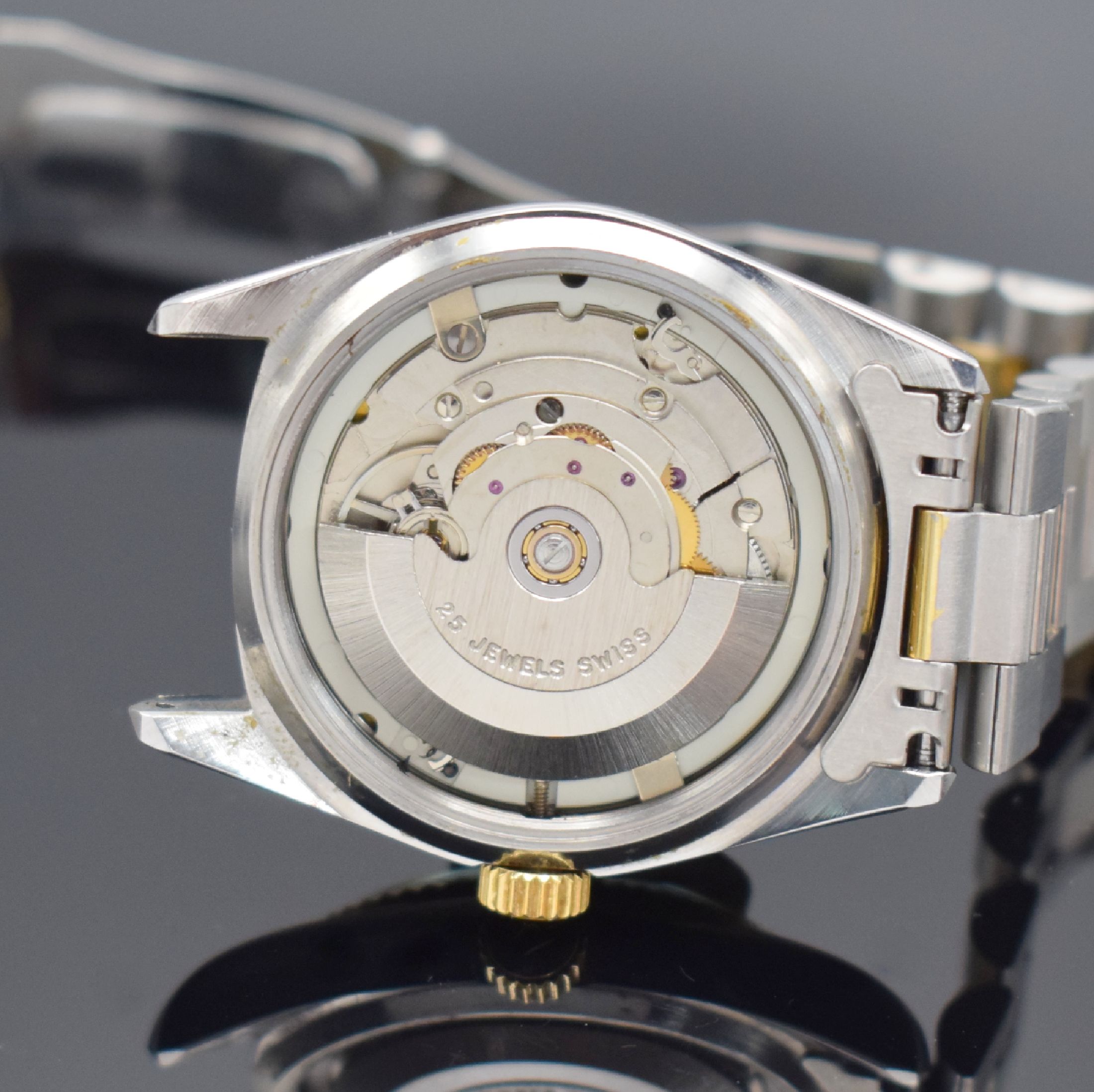 Detail f: BULOVA Super Seville Day & Date Armbanduhr, Schweiz um 1990, Automatik, verschr. Geh. in Edelstahl & Gold, Gliederband m. Faltschl., schwarzes ...