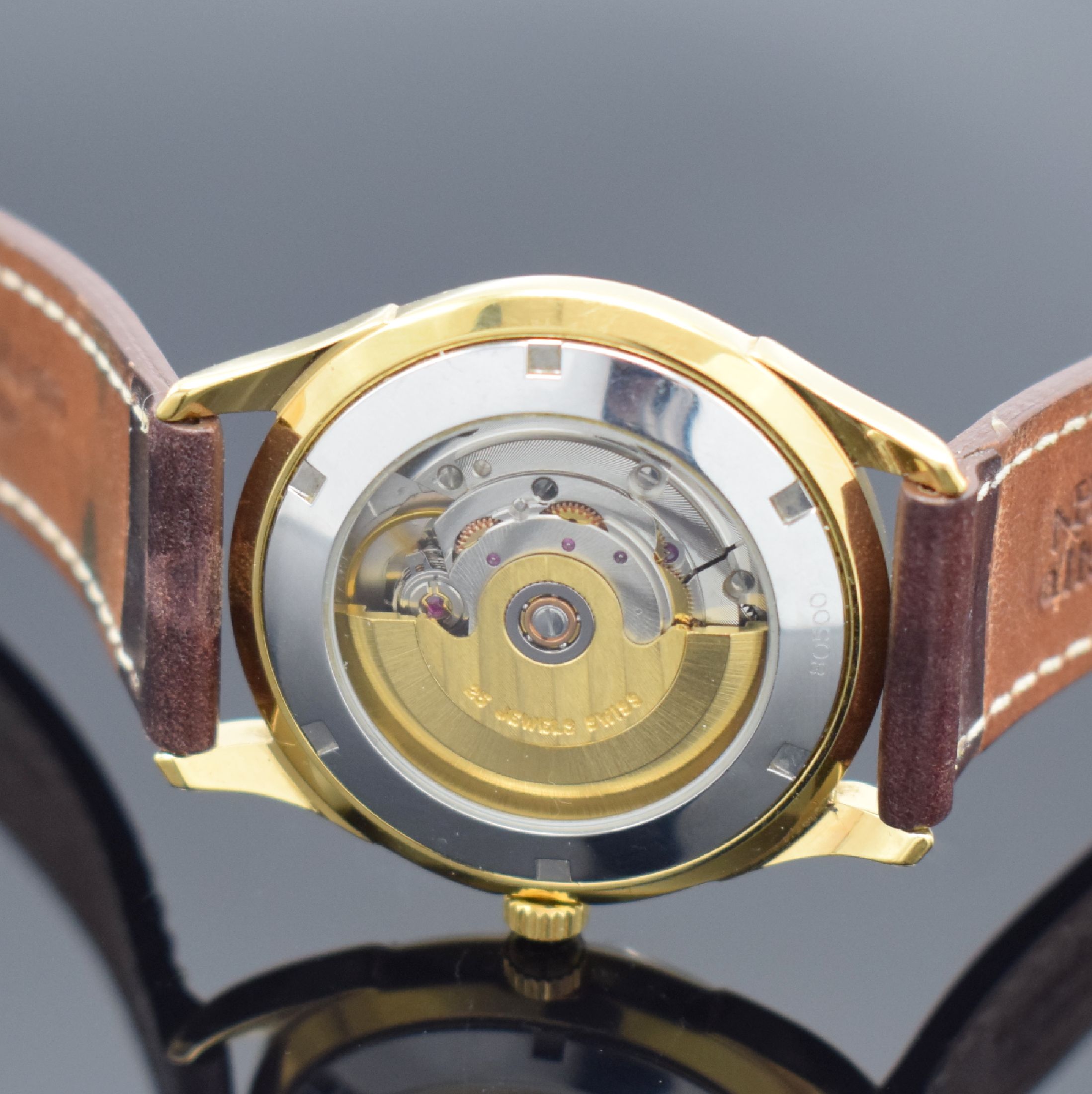 Detail d: CHRIST Automatic Herrenarmbanduhr, Schweiz um 2000, Automatik, verg. Geh., vergl. Stahlboden geschr., silb. guill. Zifferbl. m. röm. Zahlen, ...